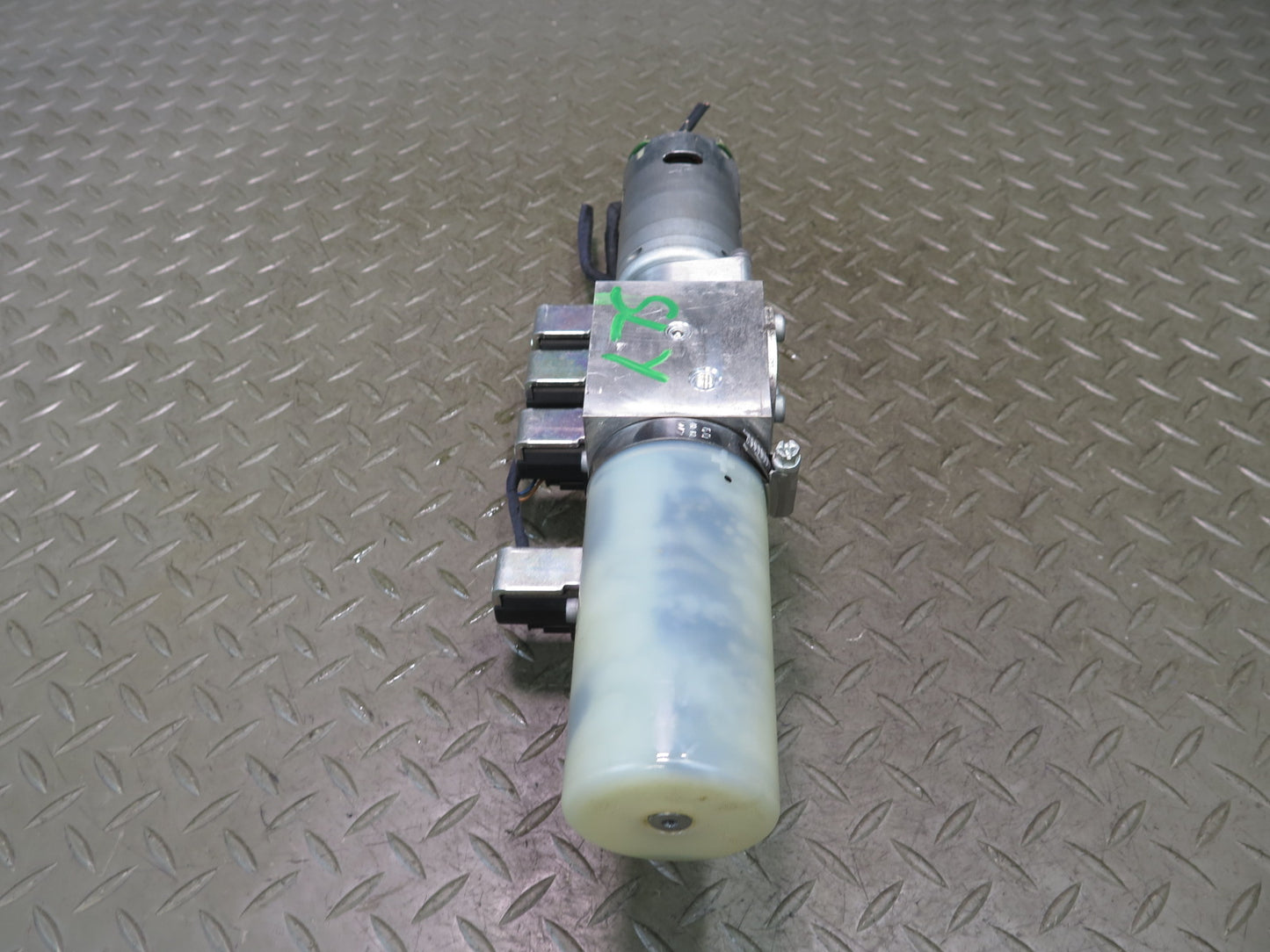13-20 Mercedes R231 SL550 Convetible TOP Roof Hydraulic Pump Motor OEM