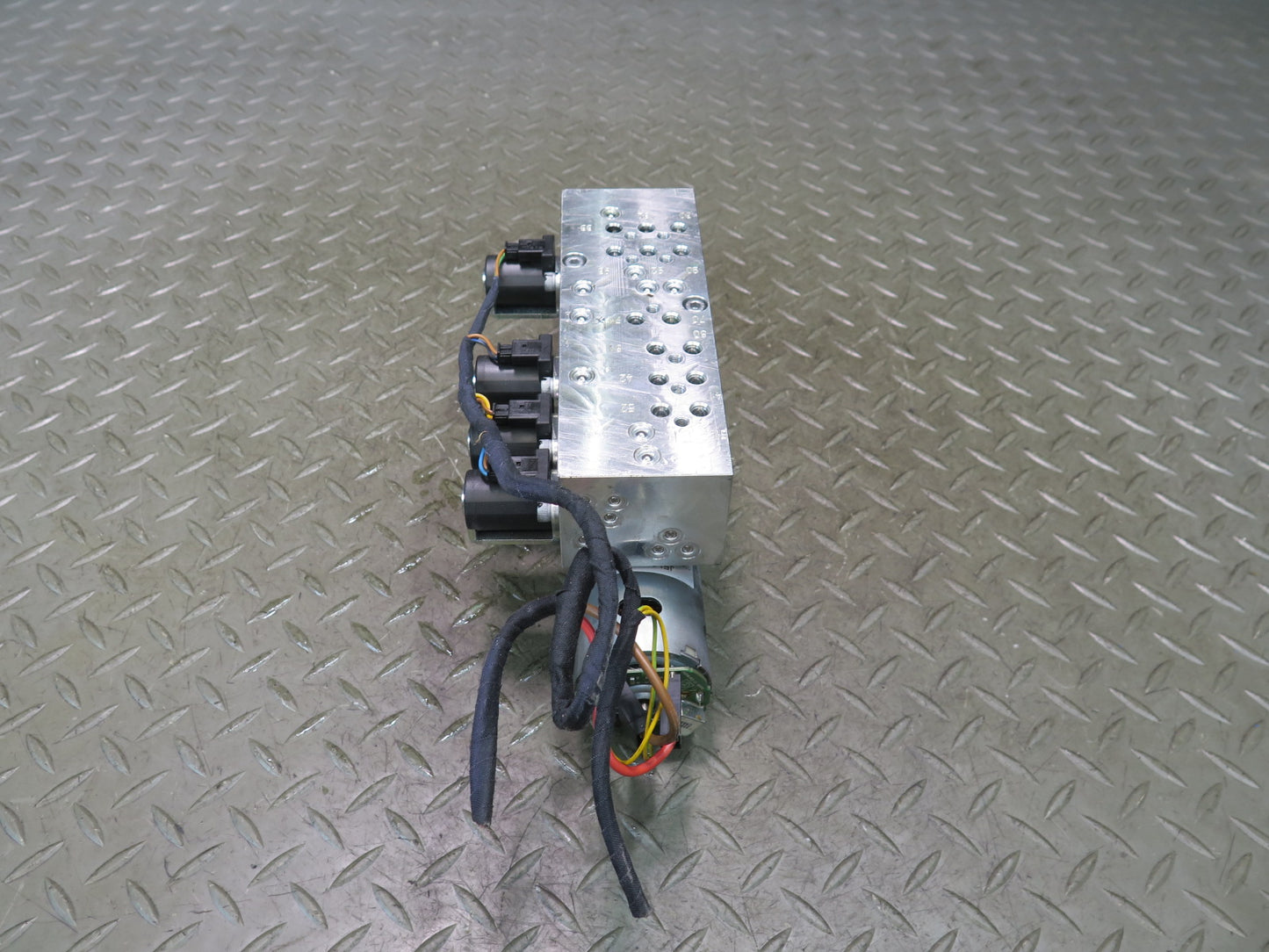 13-20 Mercedes R231 SL550 Convetible TOP Roof Hydraulic Pump Motor OEM