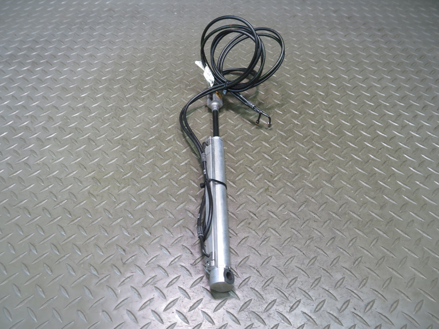 13-20 Mercedes R231 SL550 Convertible TOP Roof Right Hydraulic Cylinder OEM