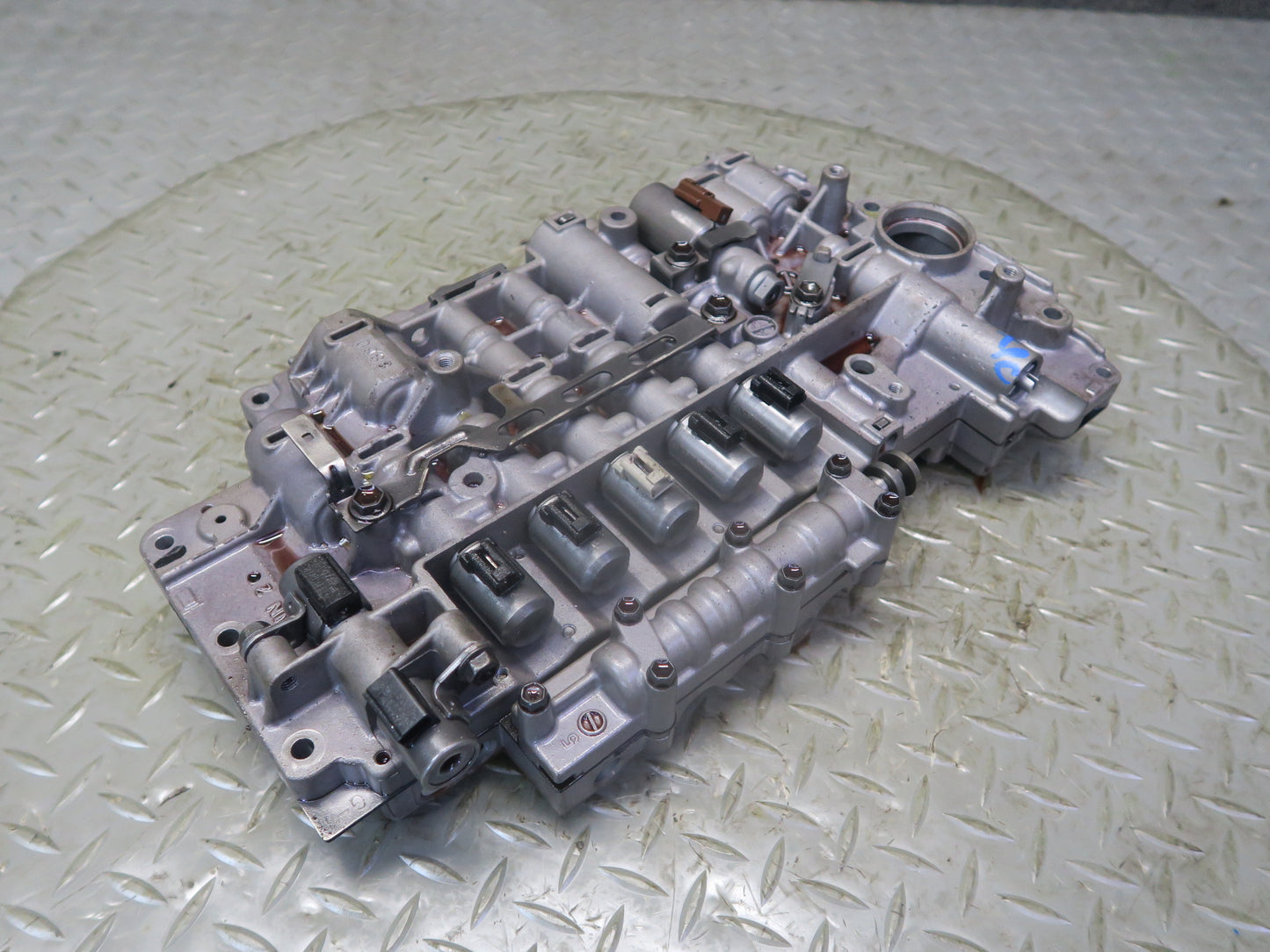 2008-2010 Porsche Cayenne 957 Turbo A48.52 Transmission Valve Body Mechatronic