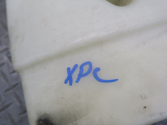 2003-2010 Porsche Cayenne 957 Windshield Washer Fluid Reservoir Tank w Pump