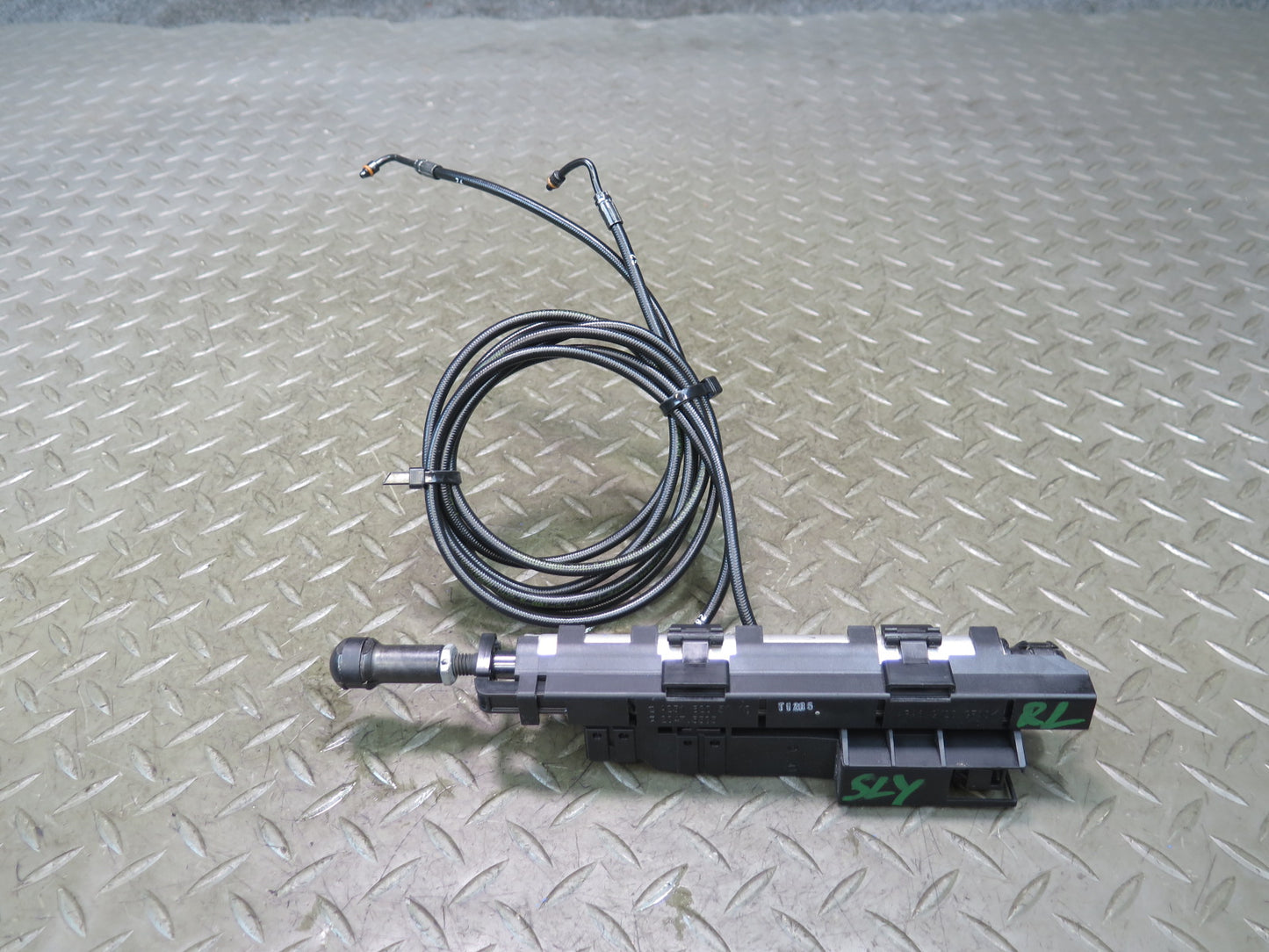 13-20 Mercedes R231 SL550 Convertible TOP Roof Left Hydraulic Cylinder OEM