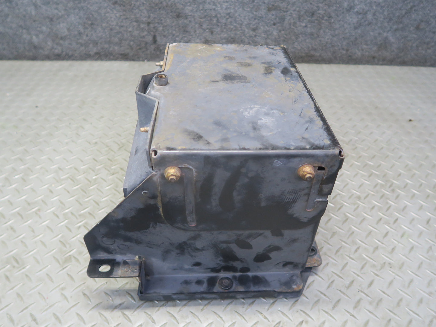 03-06 Chevrolet SSR Rear Under Truck BED Mounted Battery Box OEM