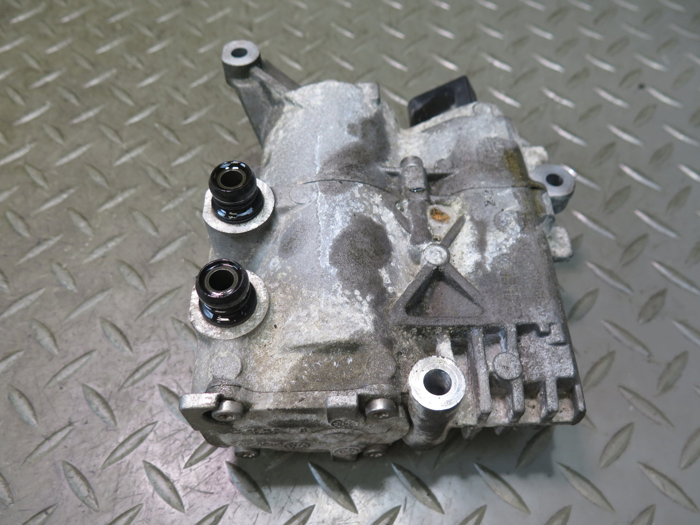 2013 Mercedes R231 SL550 722.909 Transmission Auxiliary AUX Oil Pump OEM
