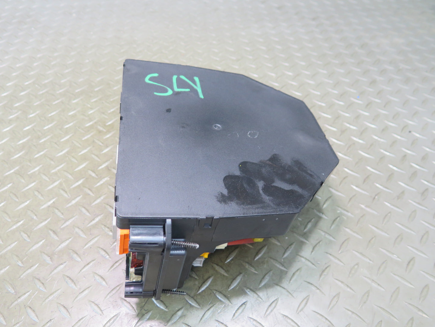 13-20 Mercedes R231 SL550 Front SAM Fuse Relay Box 2319002102 OEM