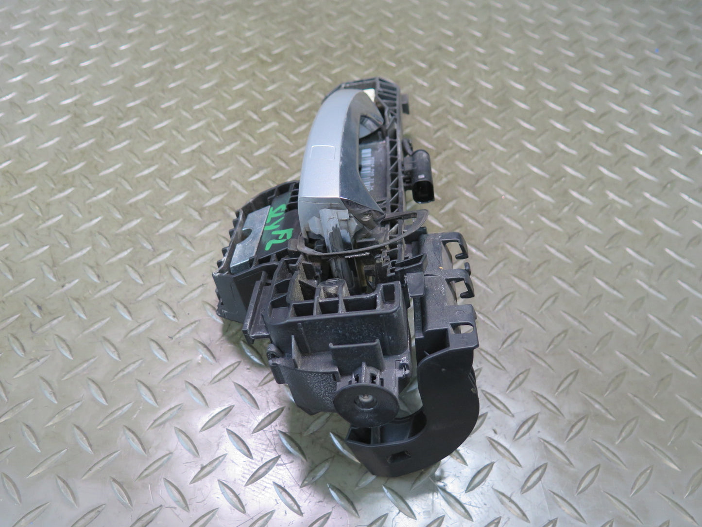13-20 Mercedes R231 SL550 Left Door Exterior Handle w Keyless Entry OEM