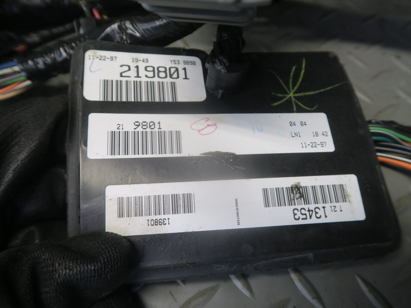 1998 Chevrolet Corvette C5 Conv A/T Interior Wire Wiring Harness w Fuse Box OEM