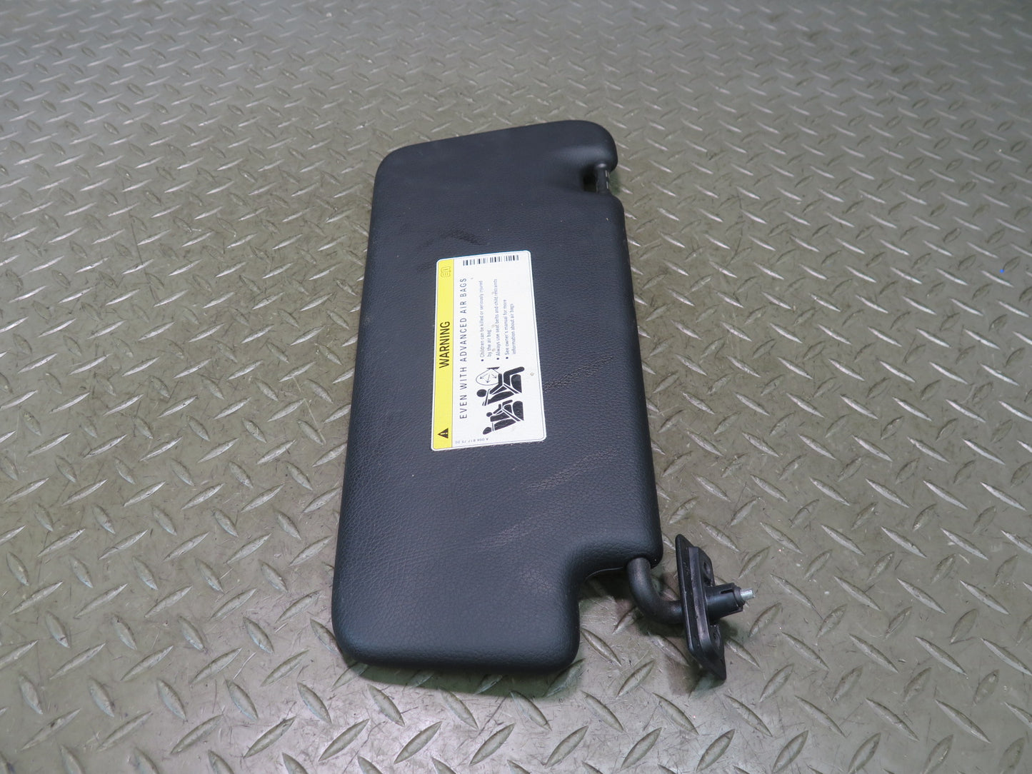 13-20 Mercedes R231 SL550 Set of 2 Front Left & Right Sun Visor Black OEM