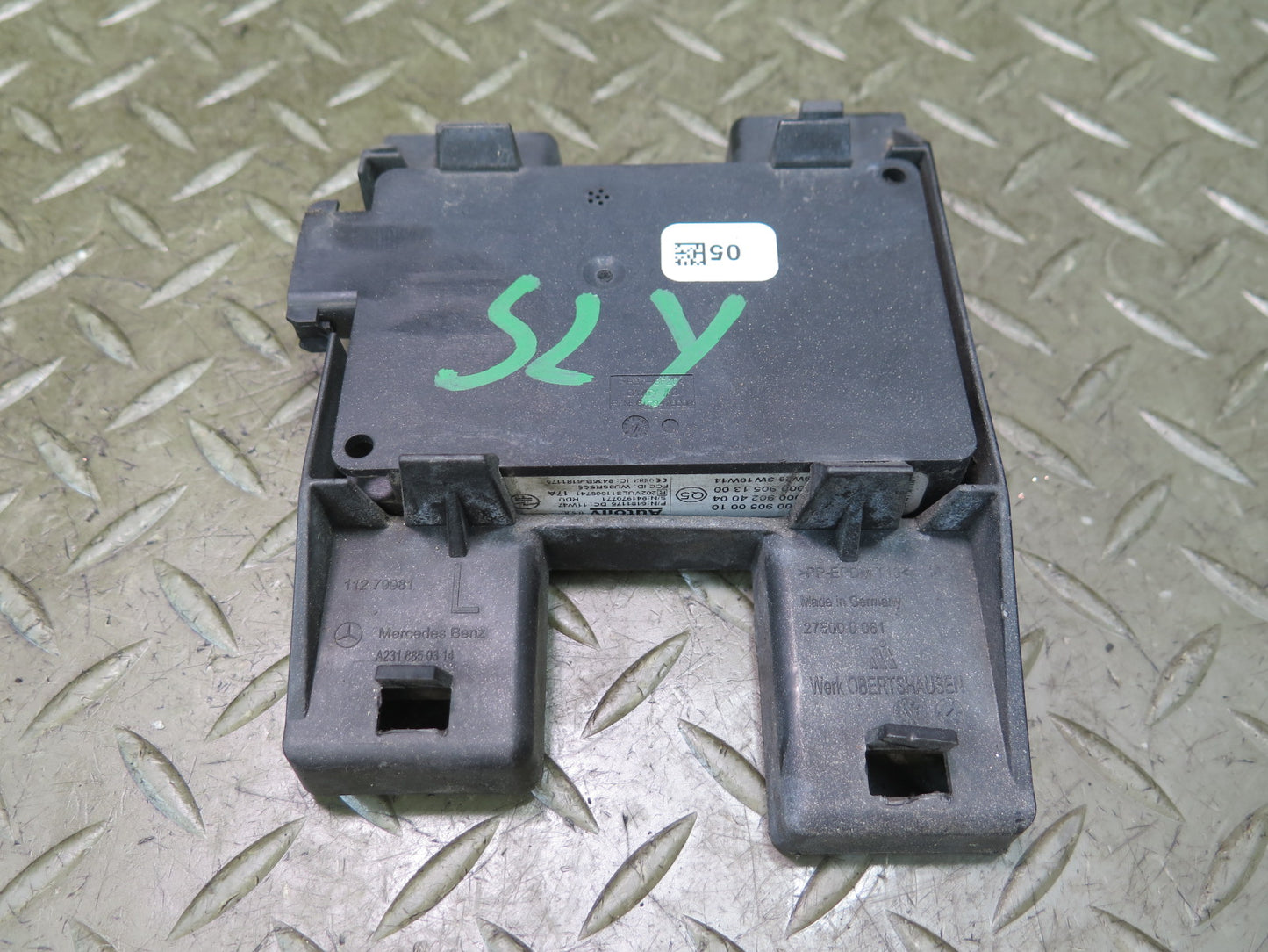 2013 Mercedes R231 SL550 Blind Spot Radar Sensor w Bracket 0009024004 OEM