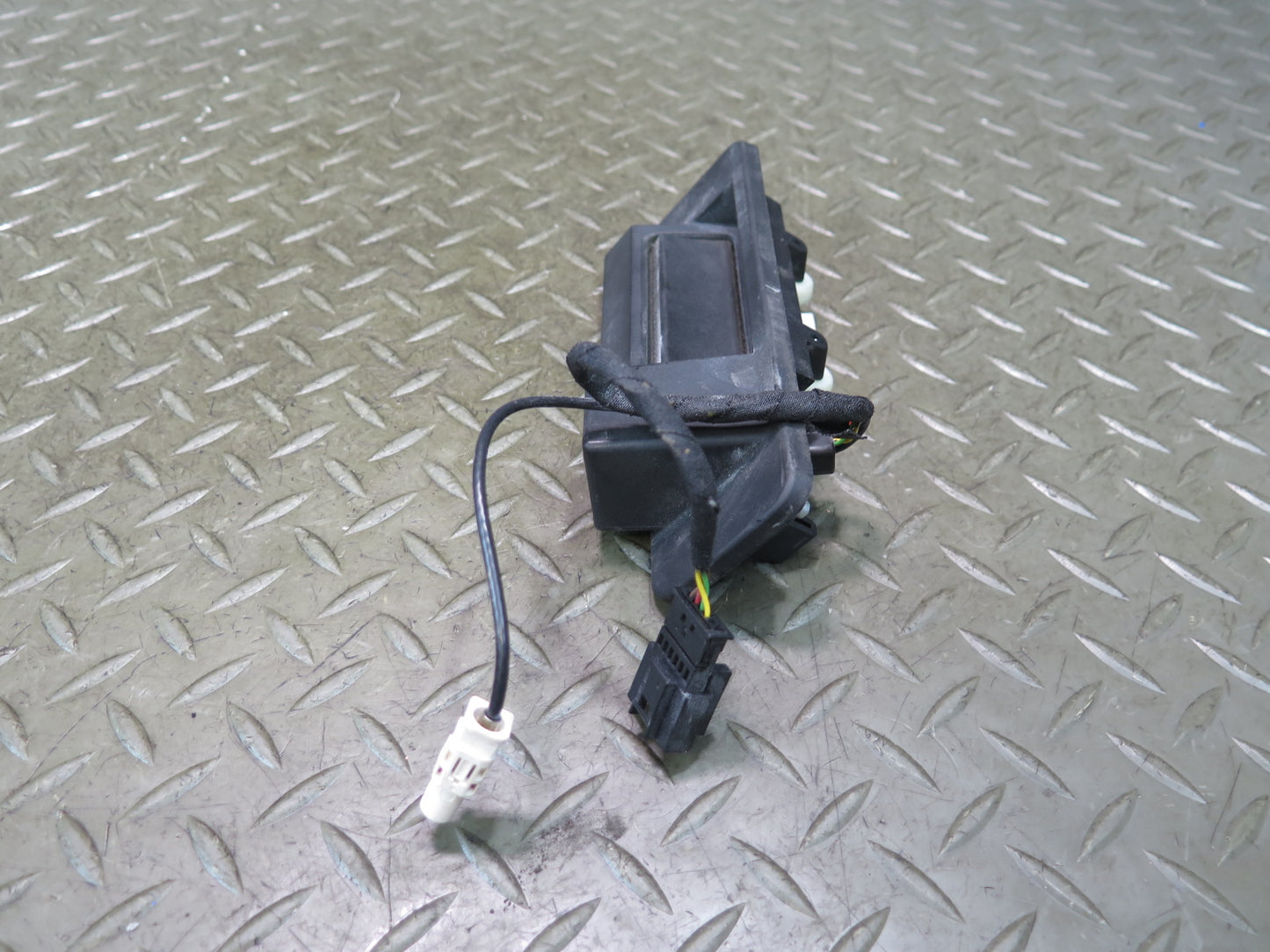 13-20 Mercedes R231 SL550 Rear Trunk Liftgate Open Release Handle w Camera OEM