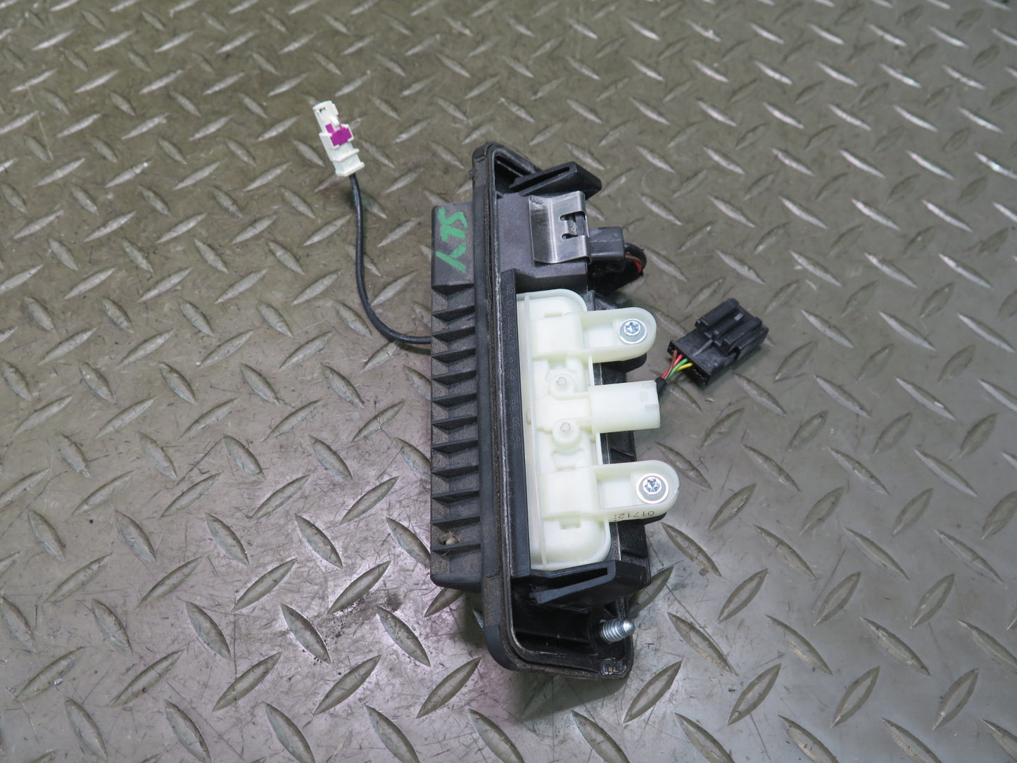13-20 Mercedes R231 SL550 Rear Trunk Liftgate Open Release Handle w Camera OEM