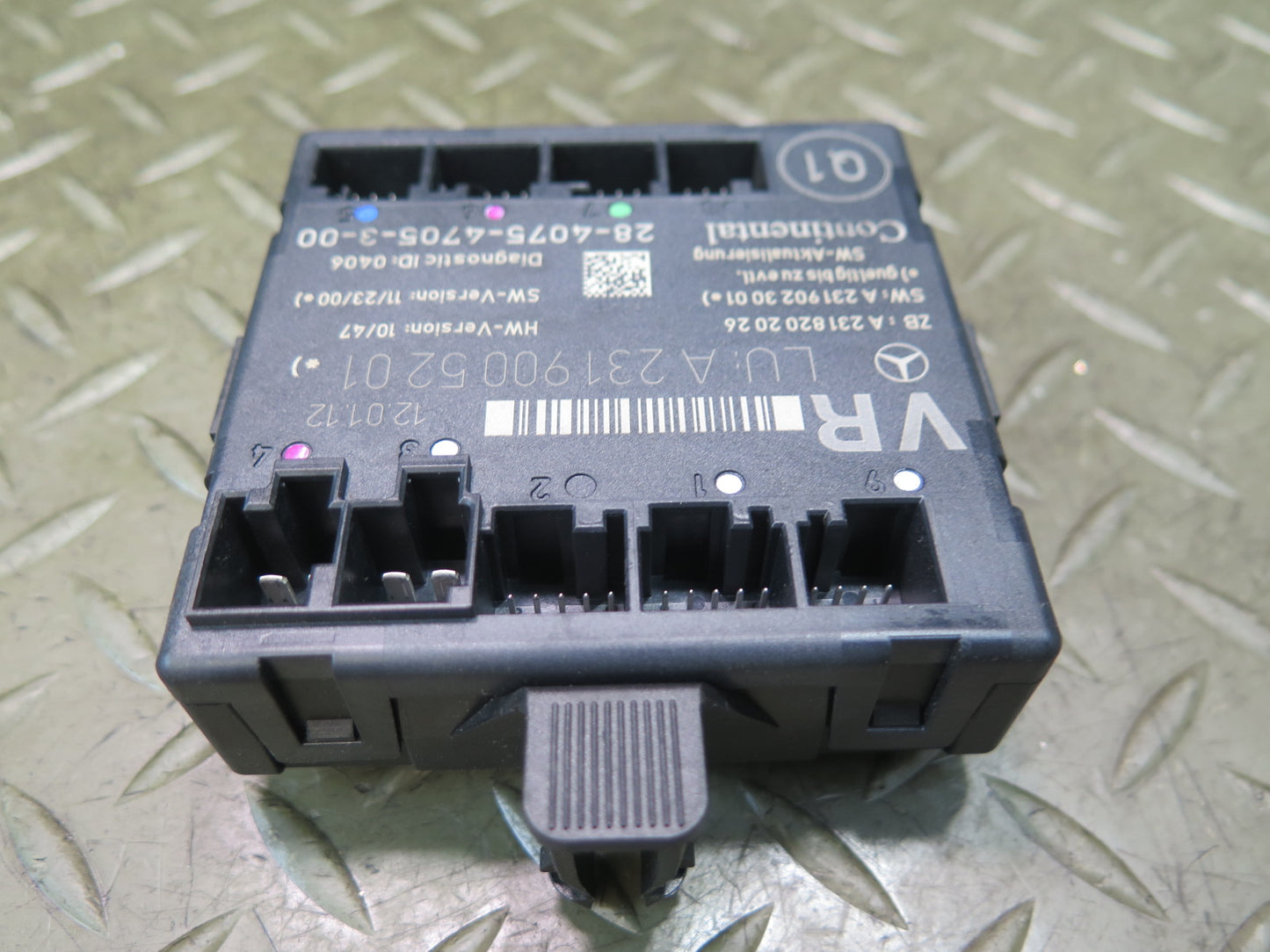 13-20 Mercedes R231 SL550 Front Right Door Control Module 2319005201 OEM