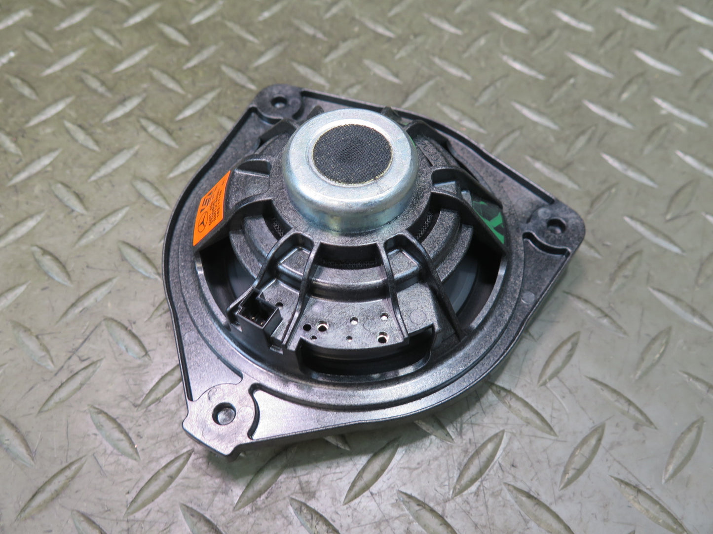 13-20 Mercedes R231 SL550 Front or Rear Left or Right LOGIC7 Speaker OEM