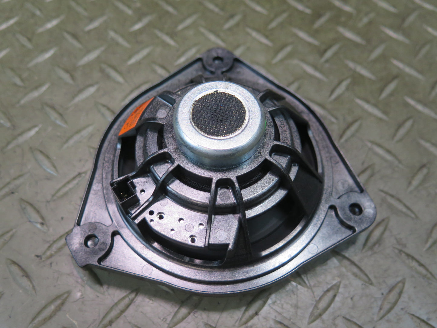 13-20 Mercedes R231 SL550 Front or Rear Left or Right LOGIC7 Speaker OEM