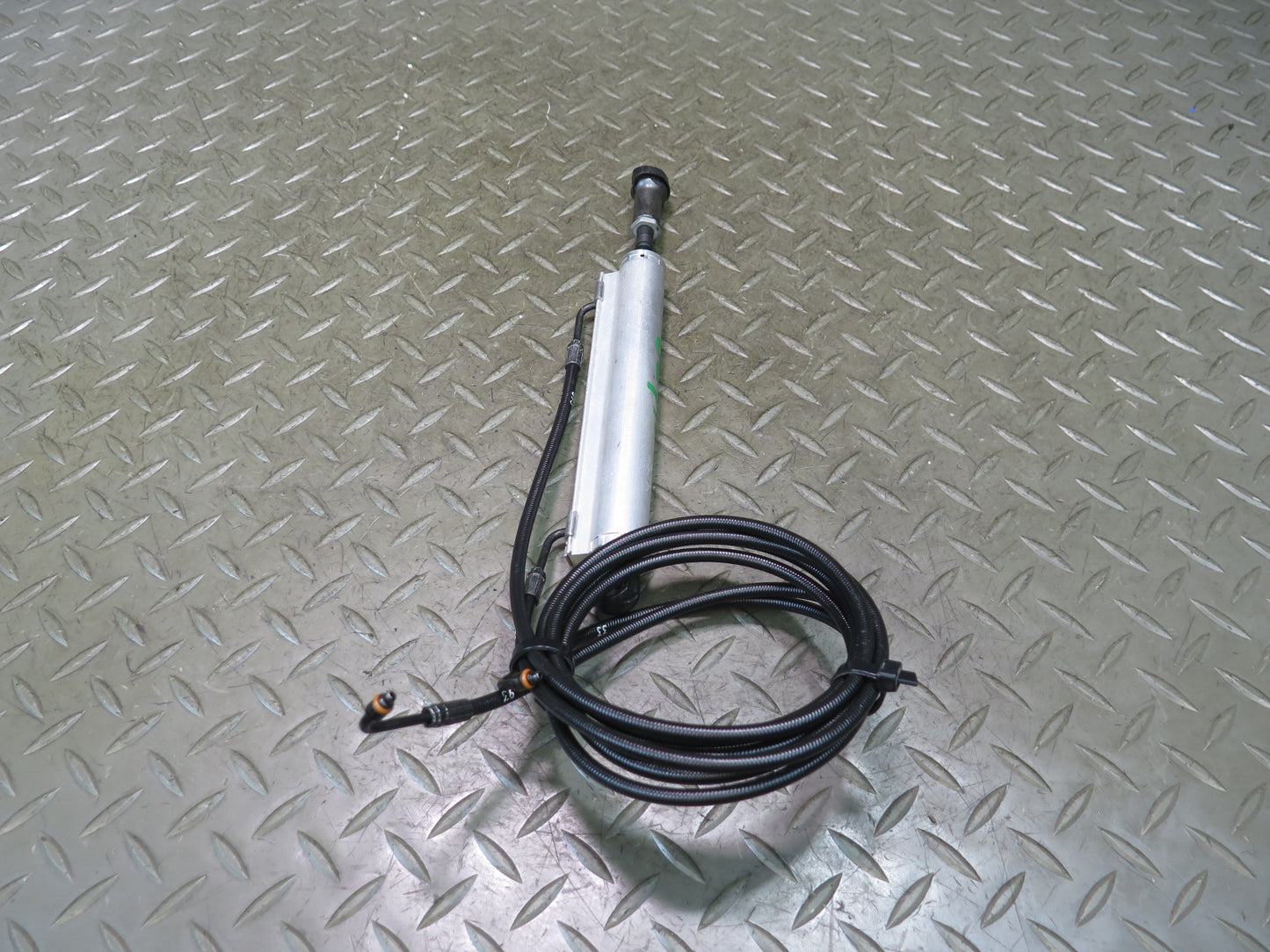 13-20 Mercedes R231 SL550 Rear Trunk Lid Liftgate Lift Hydraulic Cylinder OEM