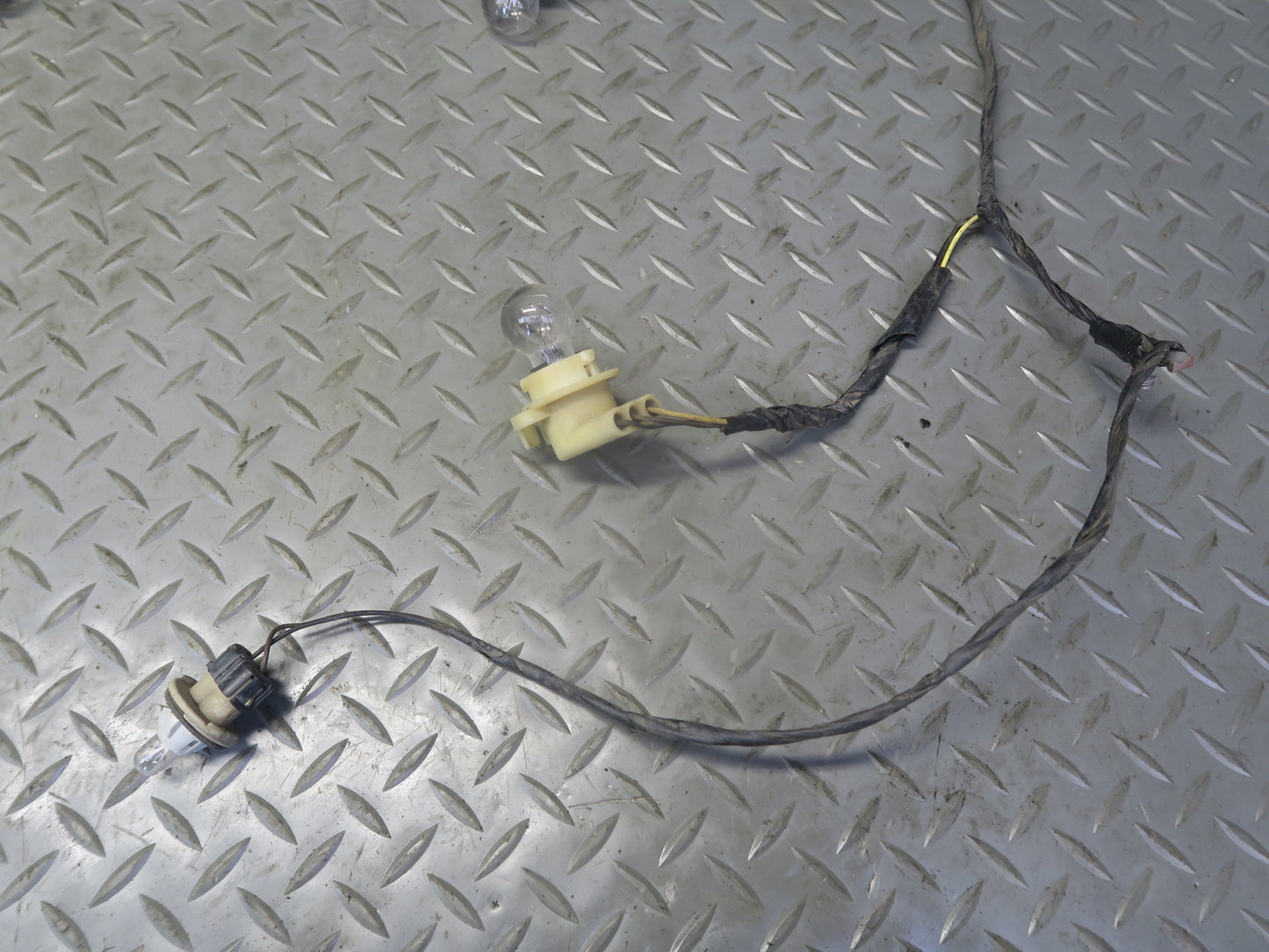 98-04 Chevrolet Corvette C5 Rear Bumper Wire Wiring Harness OEM