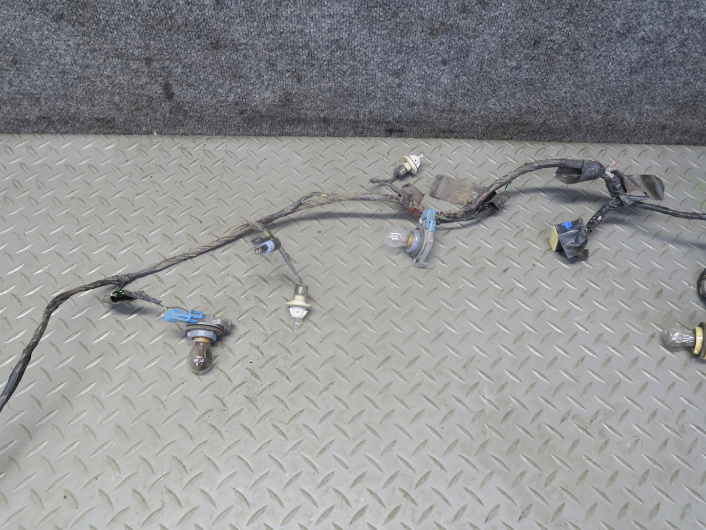 98-04 Chevrolet Corvette C5 Rear Bumper Wire Wiring Harness OEM