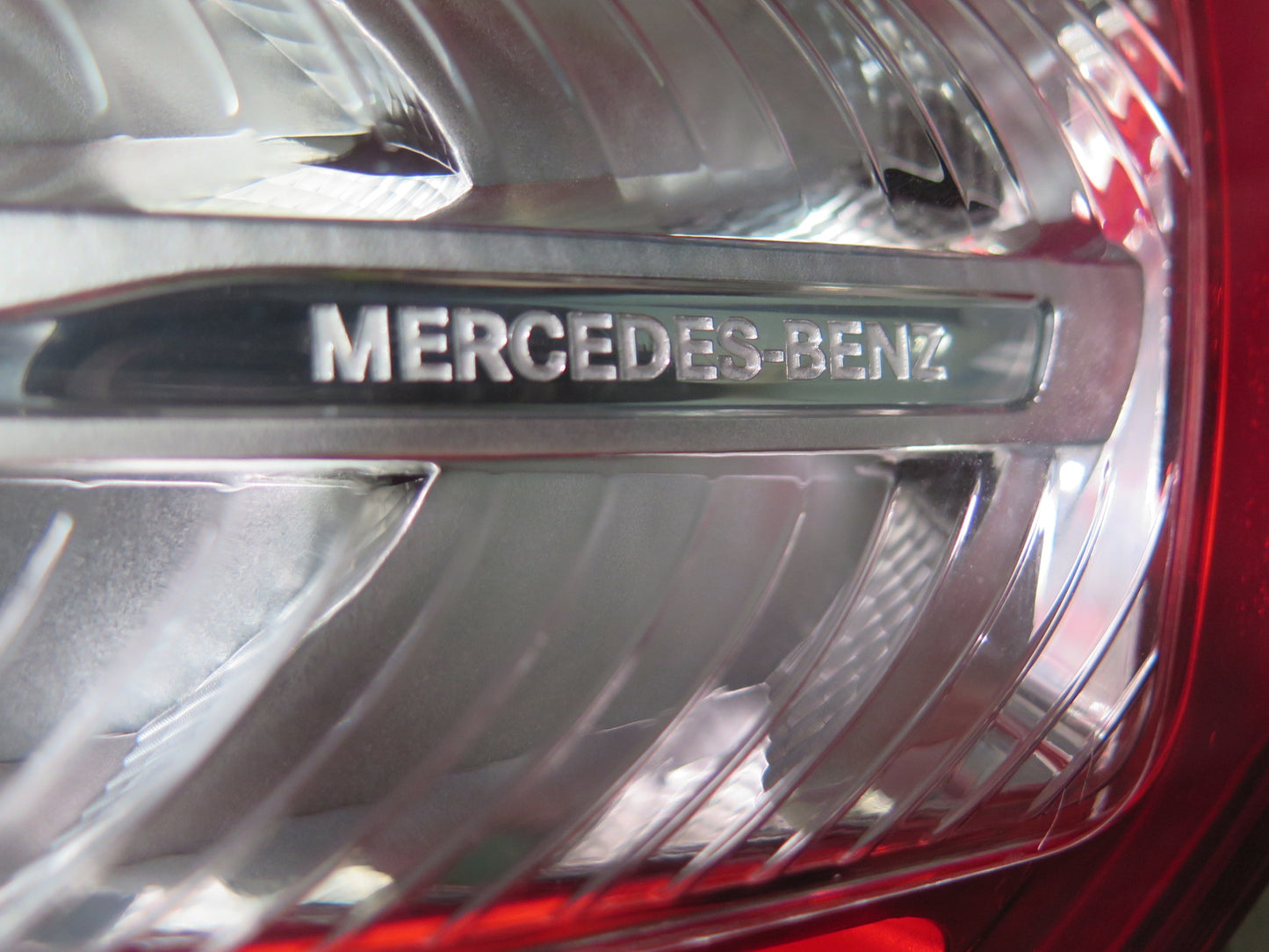 13-16 Mercedes R231 SL550 Rear Right Tail Light Lamp 2318200464 OEM