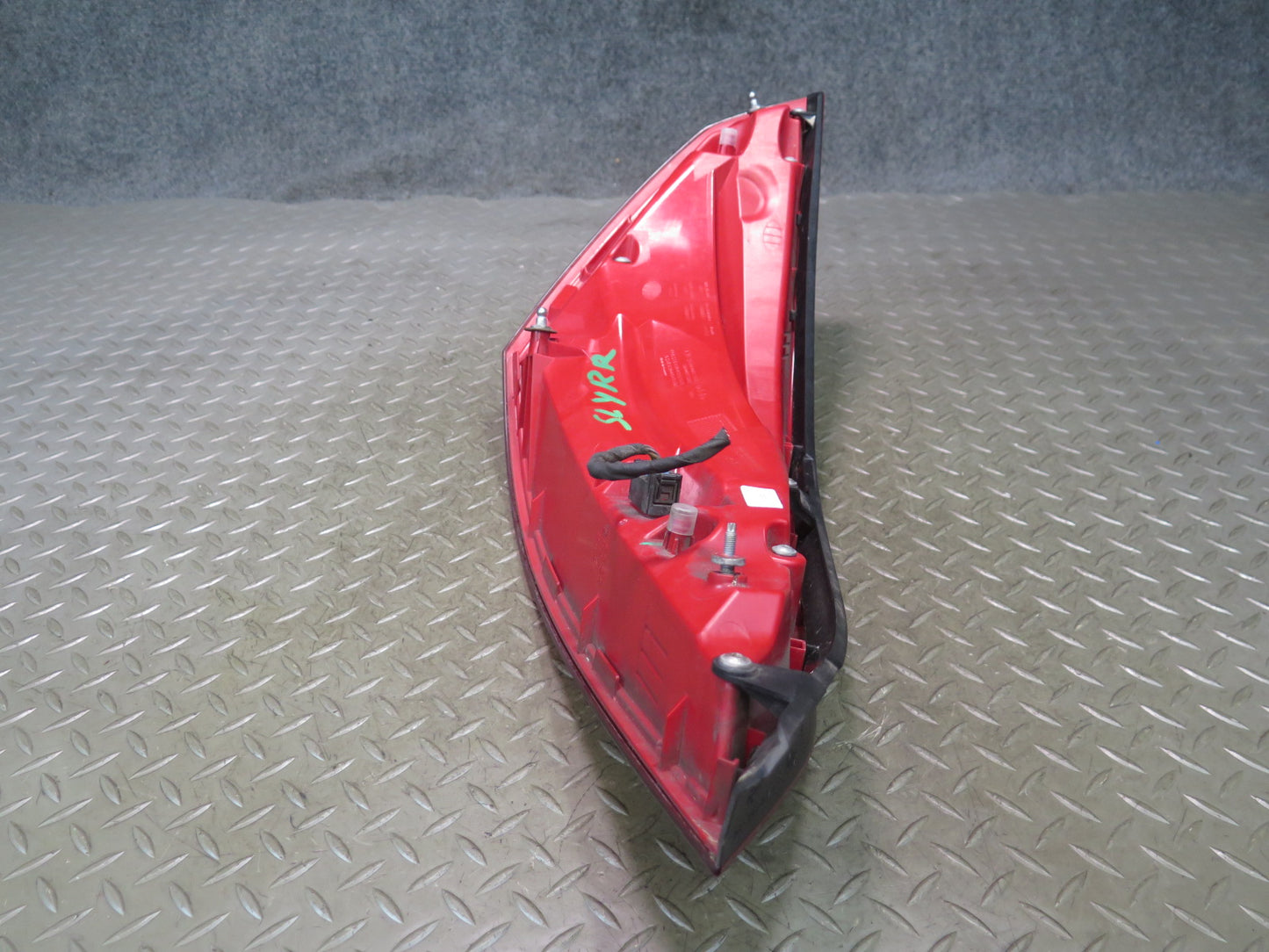 13-16 Mercedes R231 SL550 Rear Right Tail Light Lamp 2318200464 OEM