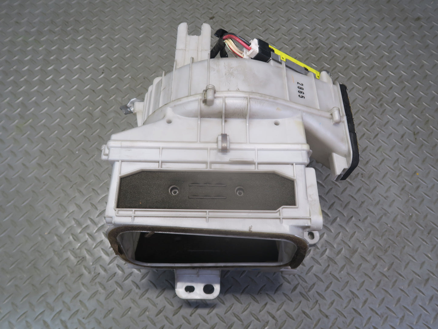 95-97 Toyota Celsior UCF20 RHD A/C Heater Blower Motor w Housing Assembly OEM