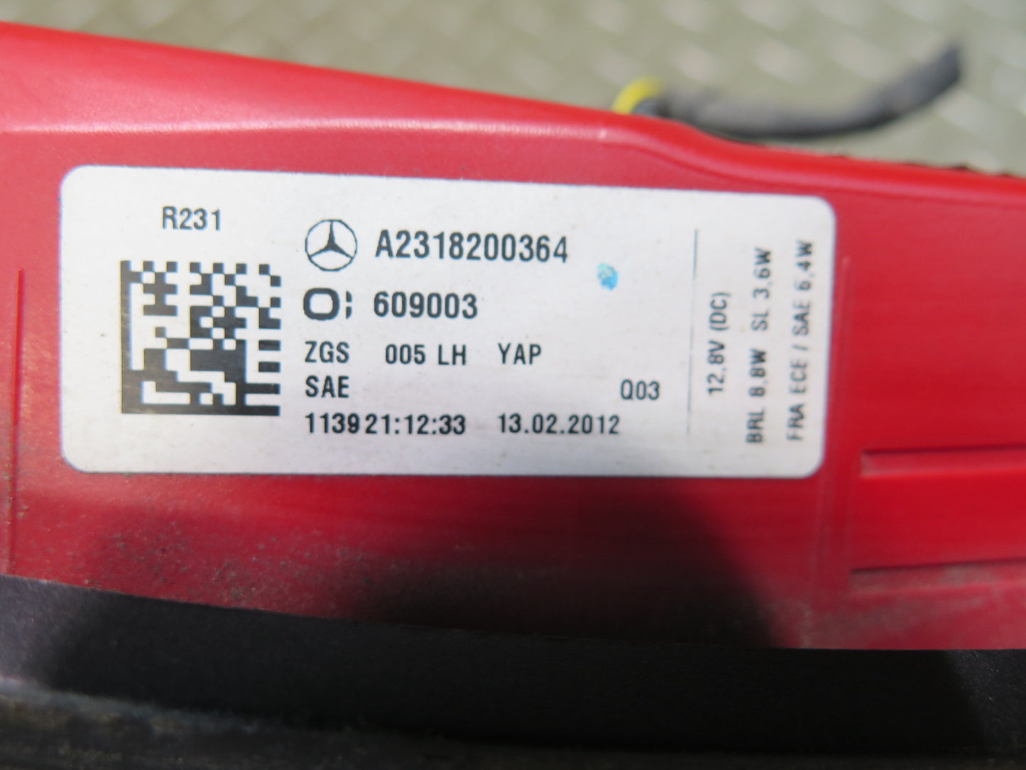 13-16 Mercedes R231 SL550 Rear Left Tail Light Lamp 2318200364 OEM