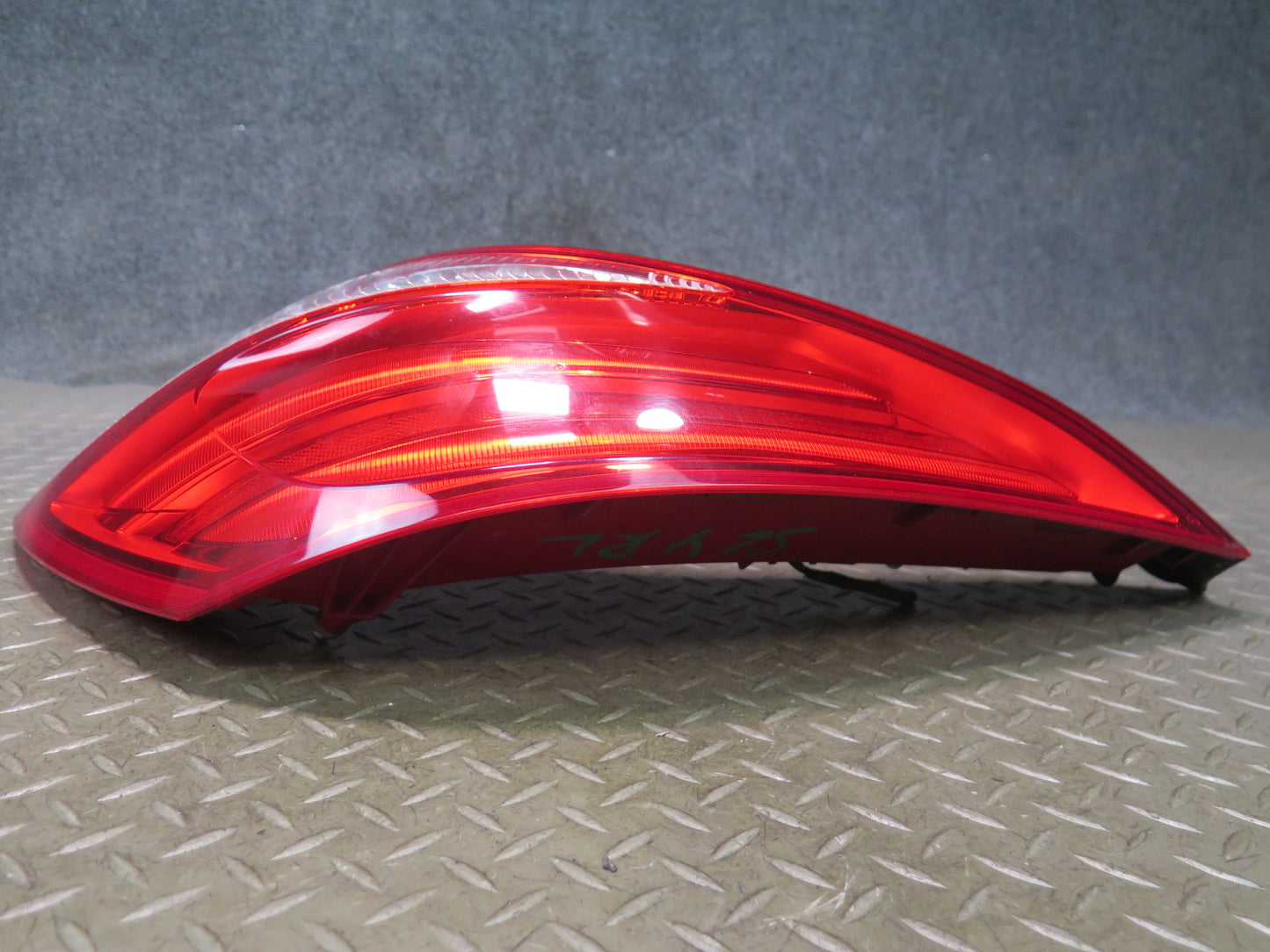 13-16 Mercedes R231 SL550 Rear Left Tail Light Lamp 2318200364 OEM