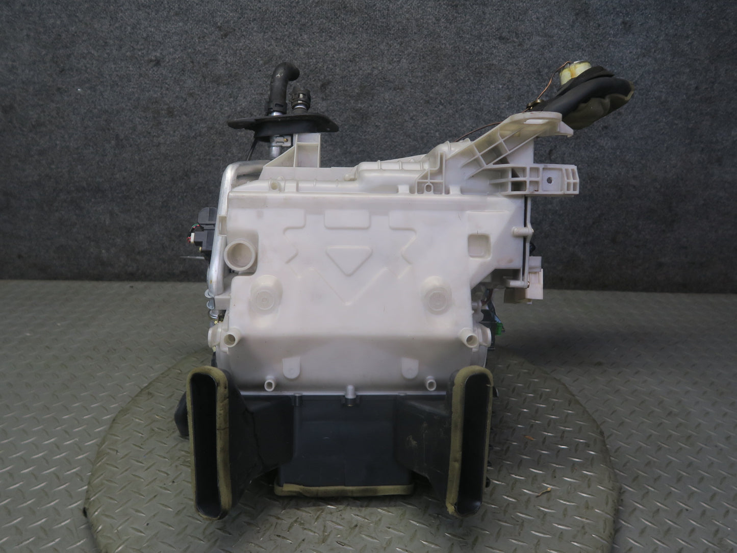 95-97 Toyota Celsior UCF20 RHD Hvac A/C Evaporator Heater Core Box Housing OEM