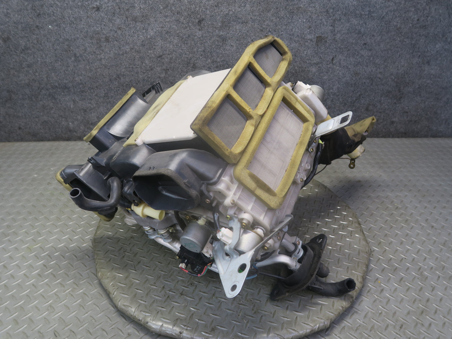 95-97 Toyota Celsior UCF20 RHD Hvac A/C Evaporator Heater Core Box Housing OEM