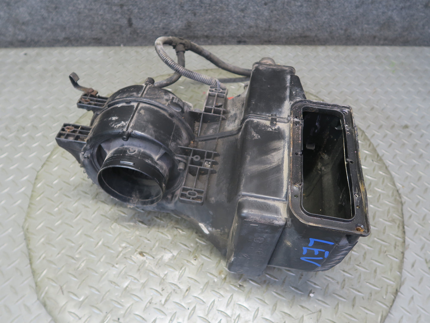 99-03 VW Eurovan T4 Front Hvac Blower Motor Climate Box 701820024B OEM