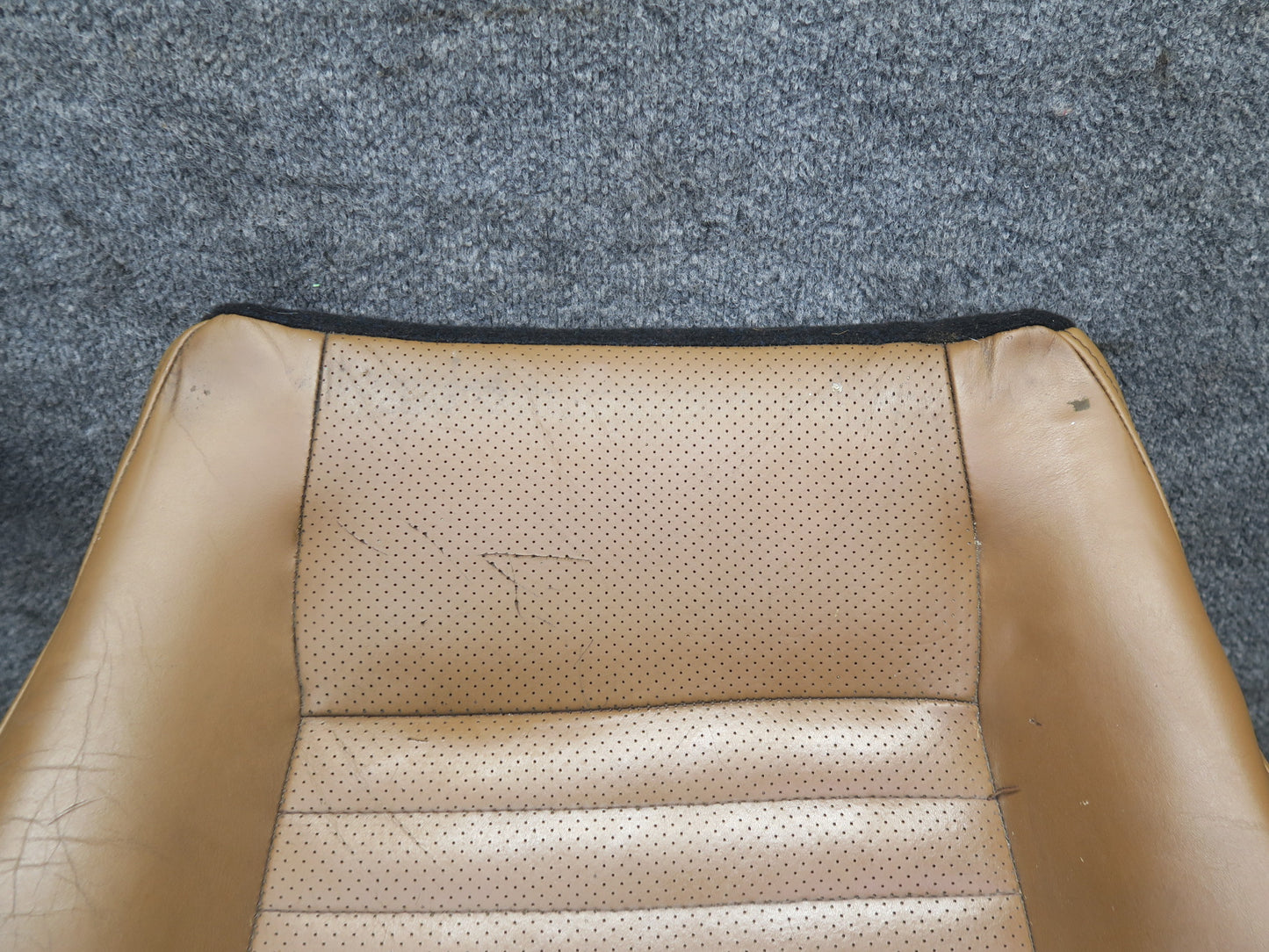 00-02 Toyota MR2 Spyder ZZW30L Front Right Leather Seat Lower Cushion OAK OEM