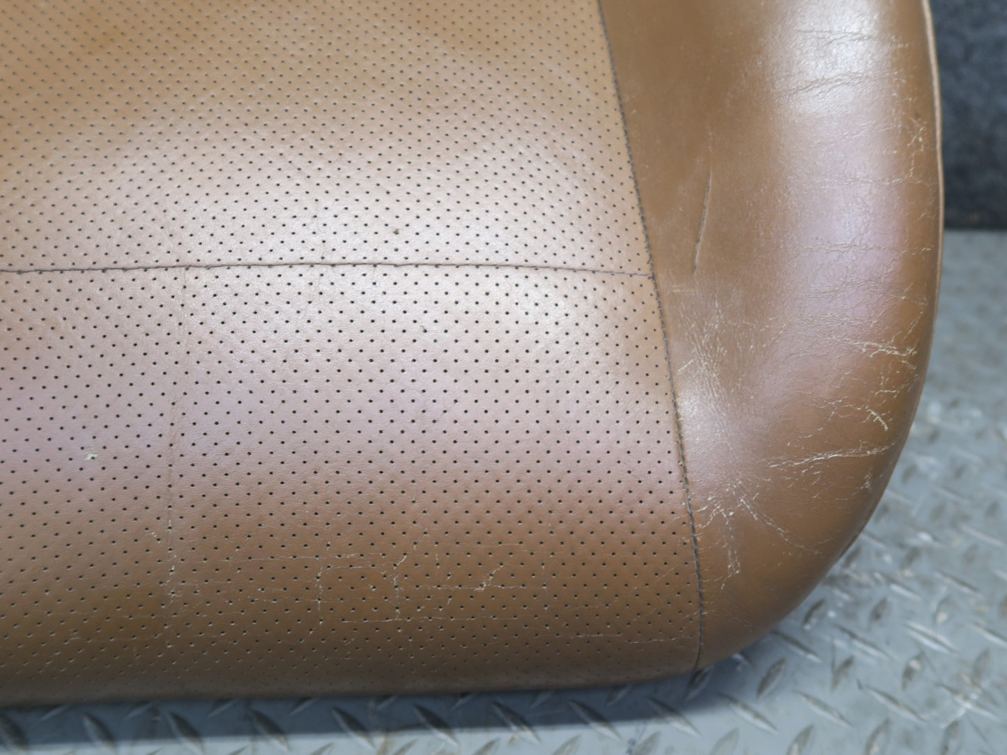 00-02 Toyota MR2 Spyder ZZW30L Front Right Leather Seat Lower Cushion OAK OEM
