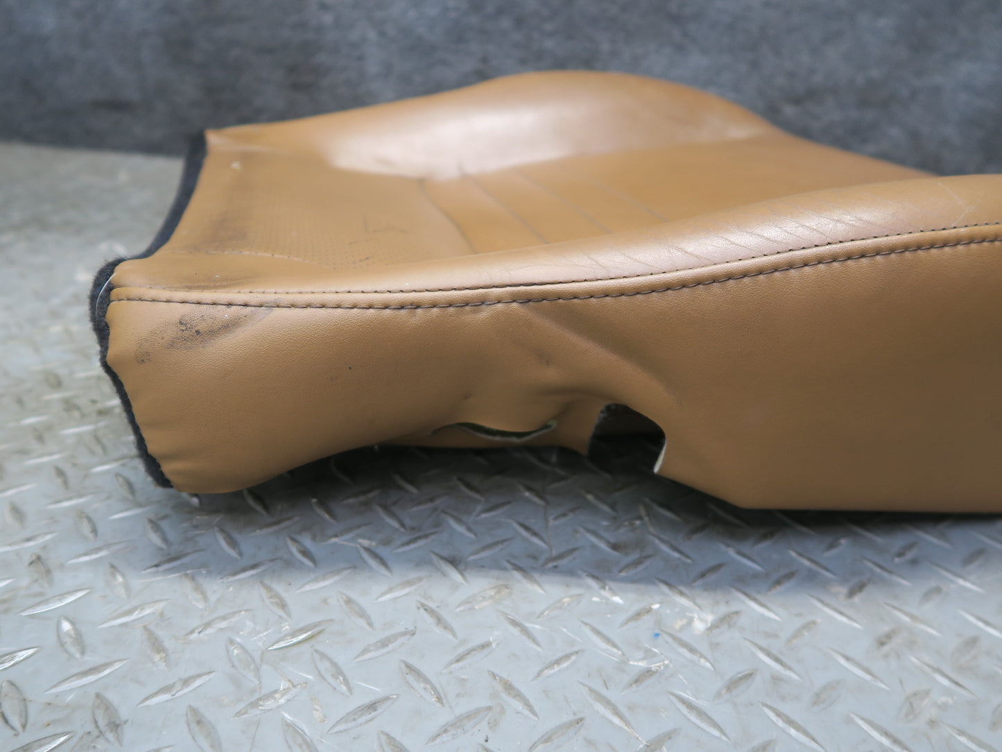 00-02 Toyota MR2 Spyder ZZW30L Front Right Leather Seat Lower Cushion OAK OEM