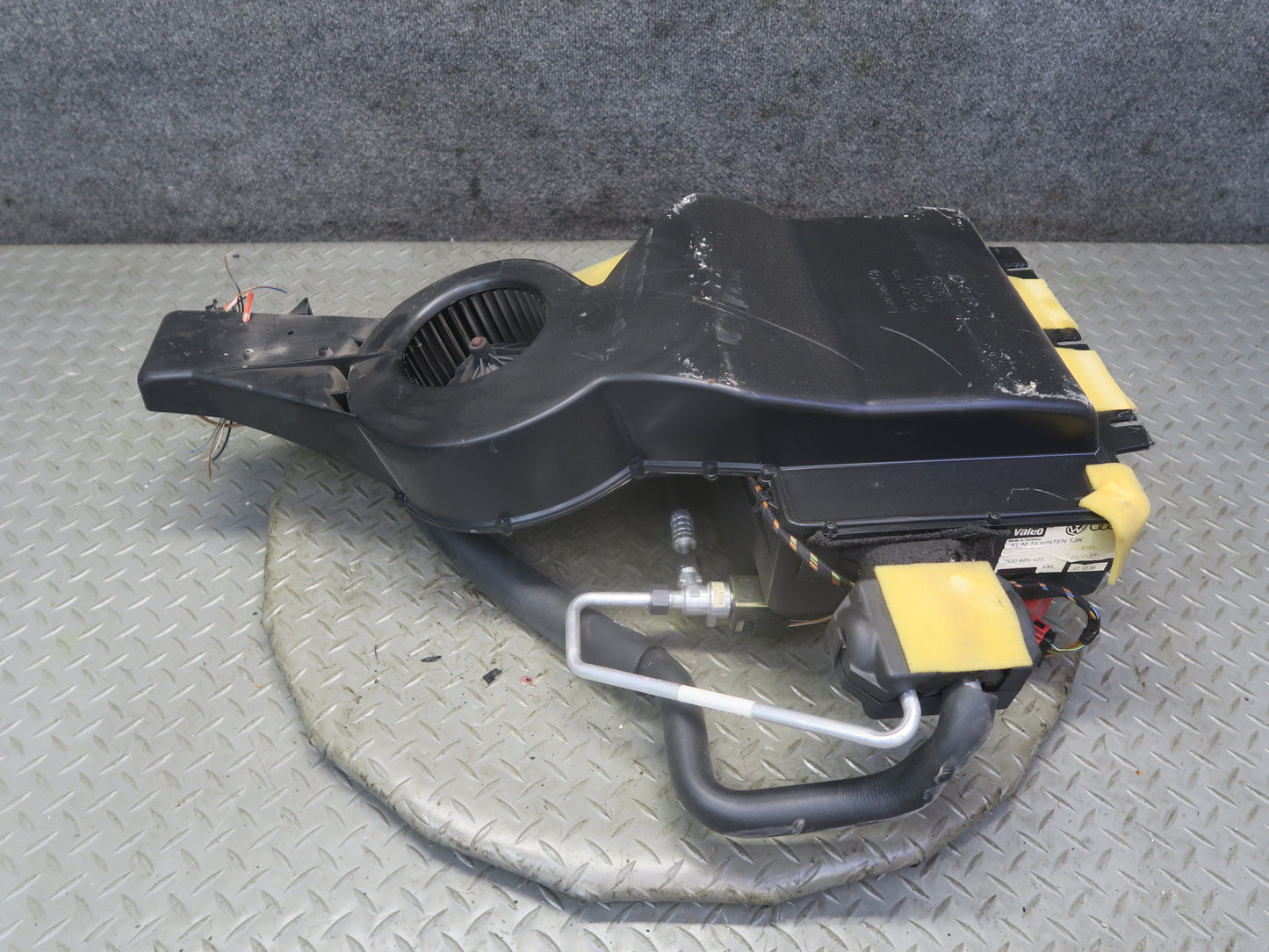 99-03 VW Eurovan T4 Rear Hvac A/C Evaporator Blower Motor Climate Box OEM