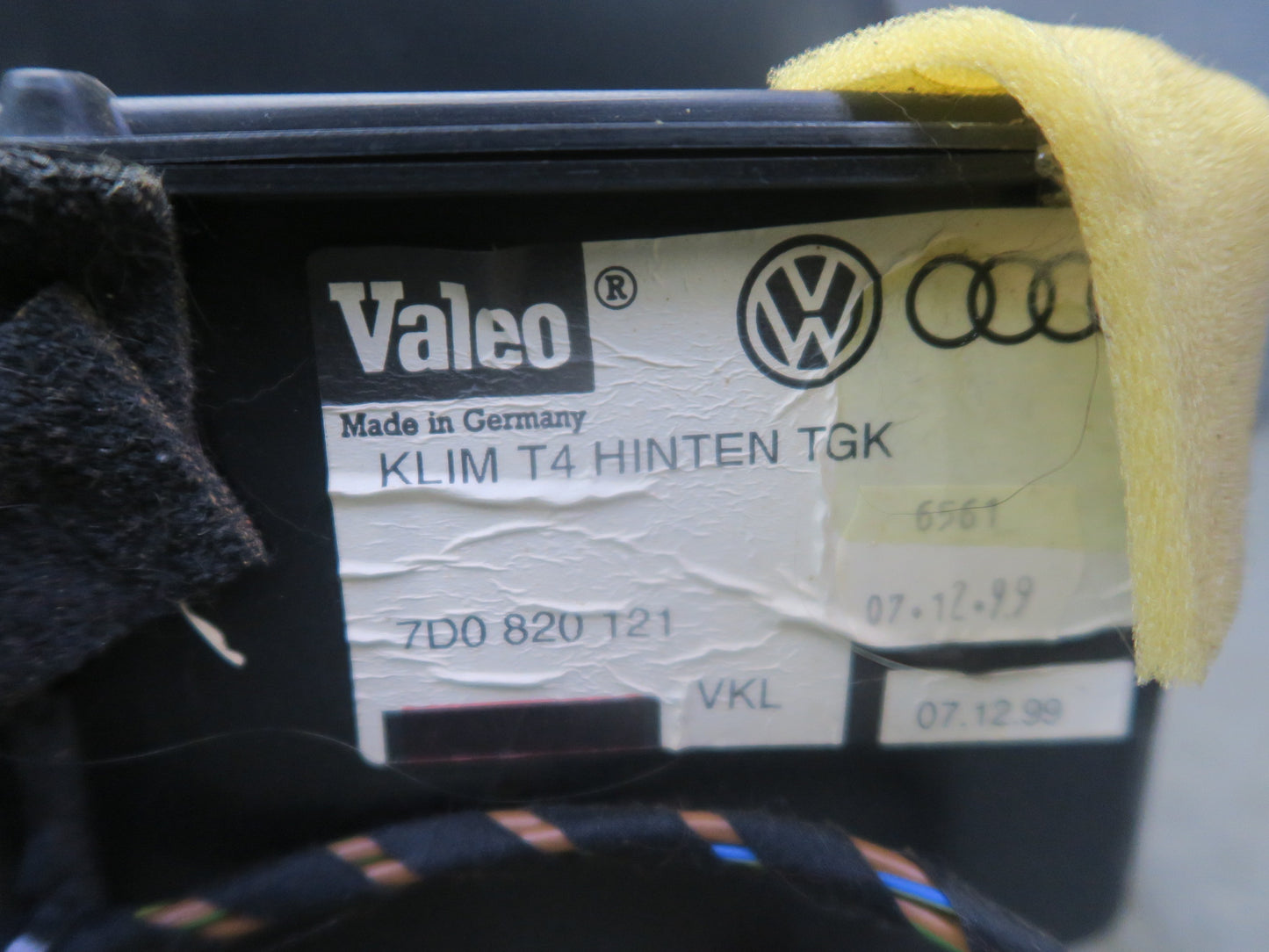 99-03 VW Eurovan T4 Rear Hvac A/C Evaporator Blower Motor Climate Box OEM