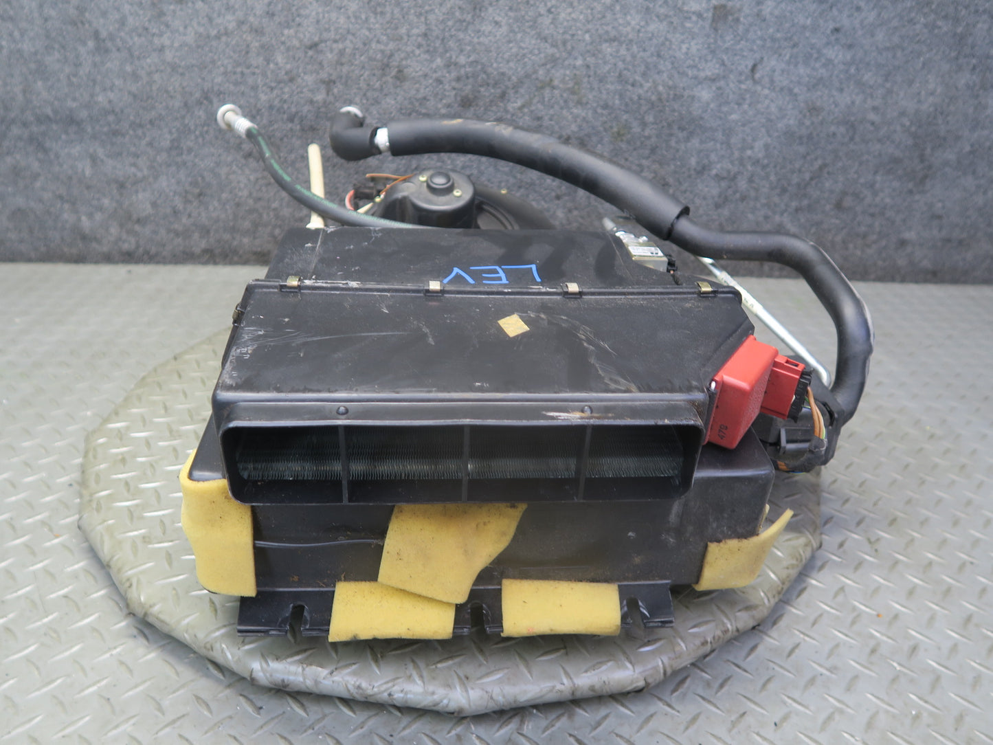 99-03 VW Eurovan T4 Rear Hvac A/C Evaporator Blower Motor Climate Box OEM