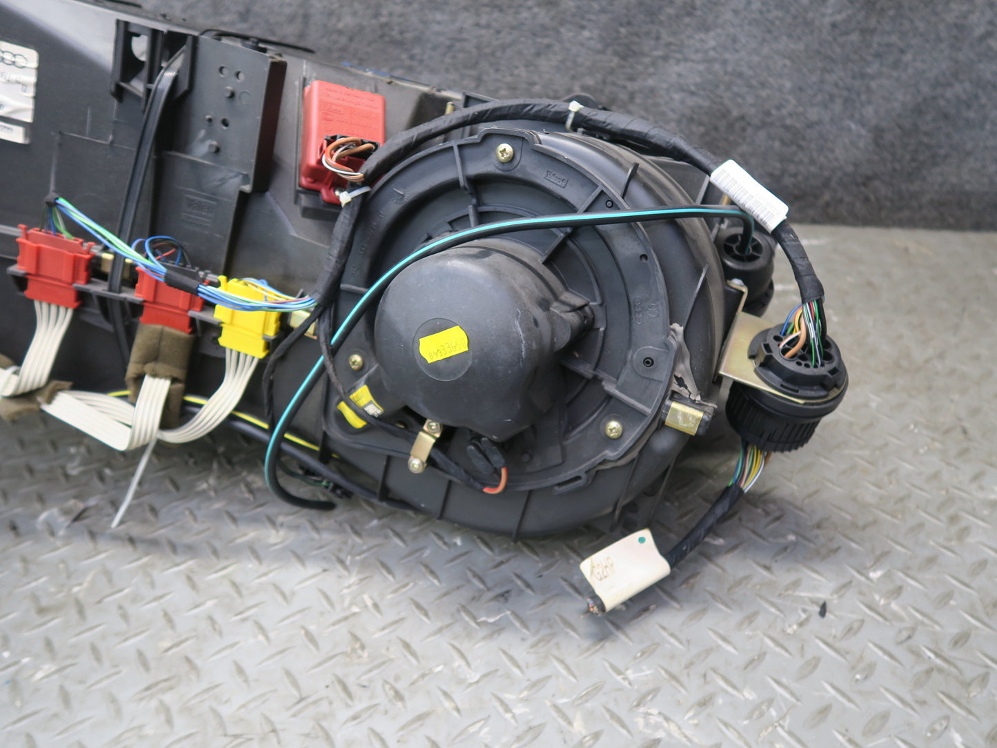 99-03 VW Eurovan T4 Front Hvac A/C Heater Core Blower Motor Climate Box OEM