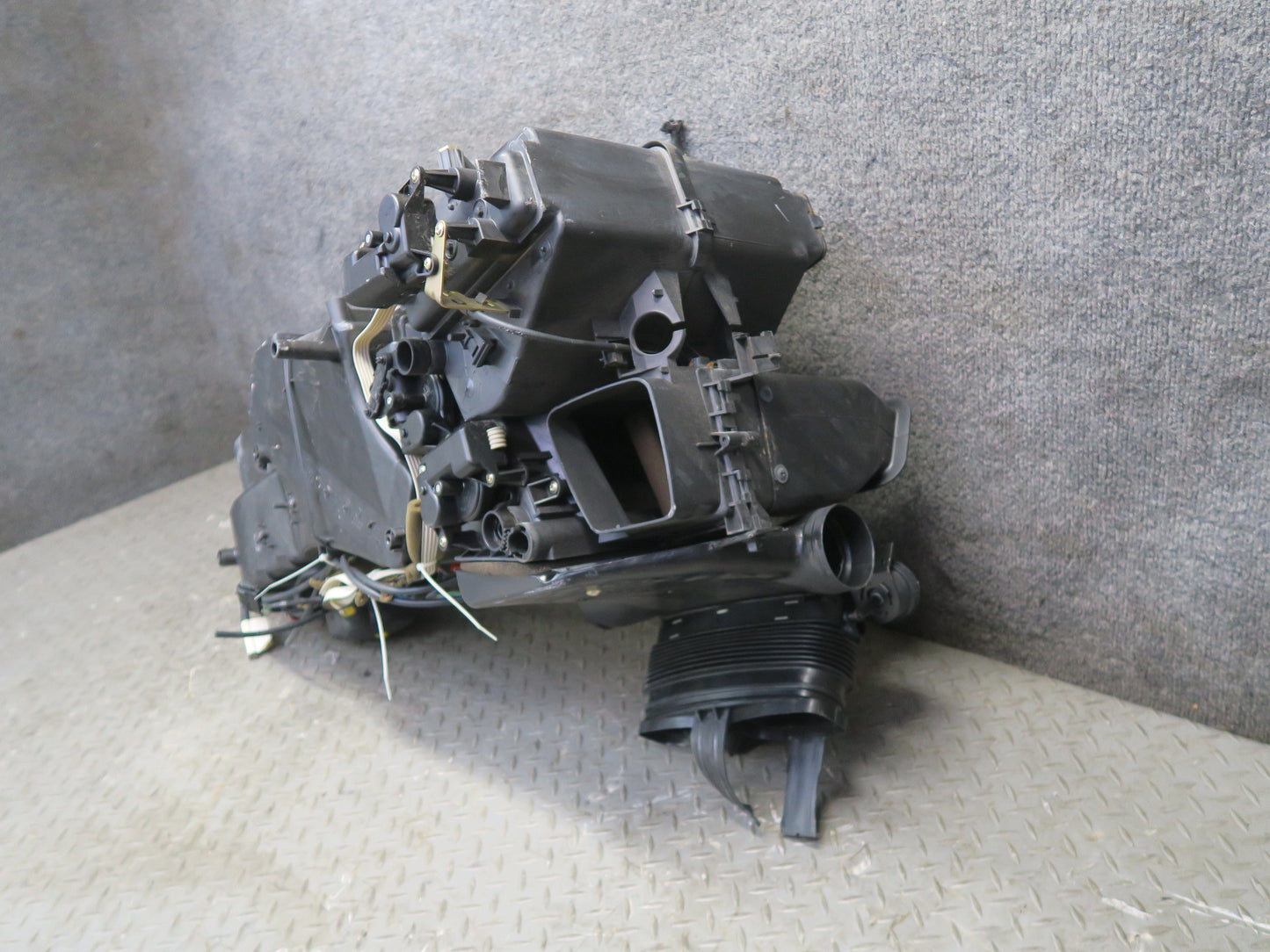 99-03 VW Eurovan T4 Front Hvac A/C Heater Core Blower Motor Climate Box OEM