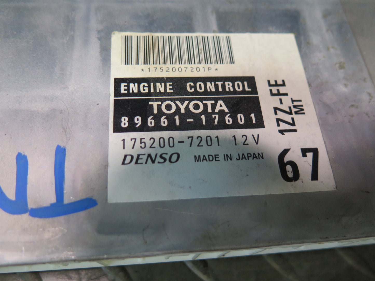 2001 Toyota MR2 Spyder ZZW30L M/T ECU ECM Ignition Glove Door Lock KEY Set OEM