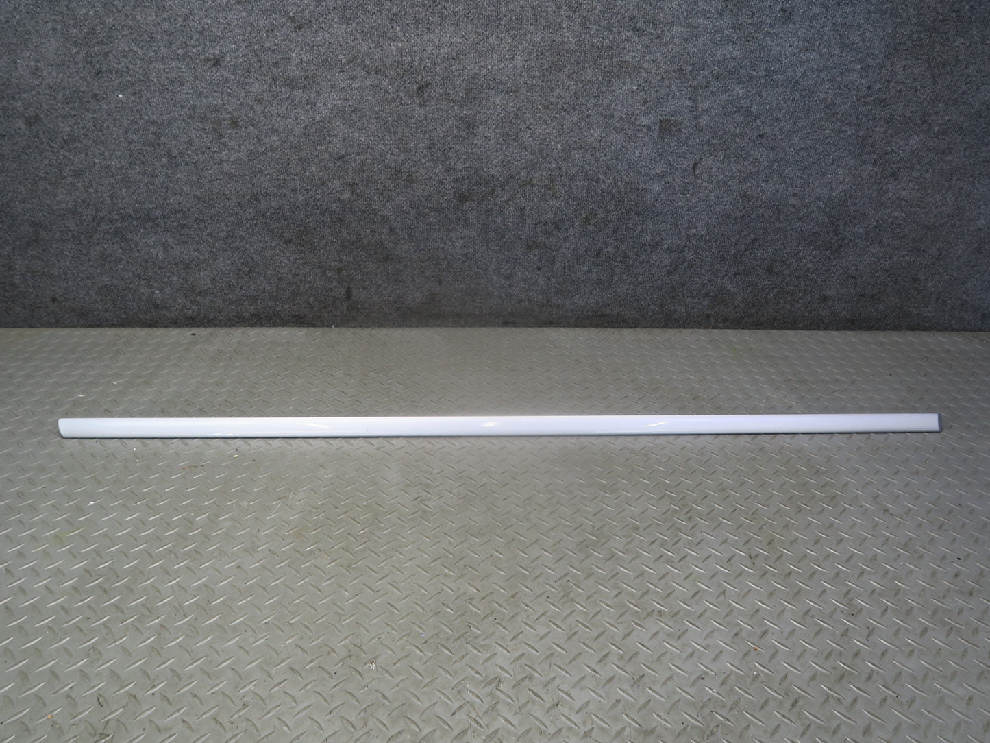 2001-2006 BMW E46 M3 Right Door Exterior Trim Molding Titan Silver OEM