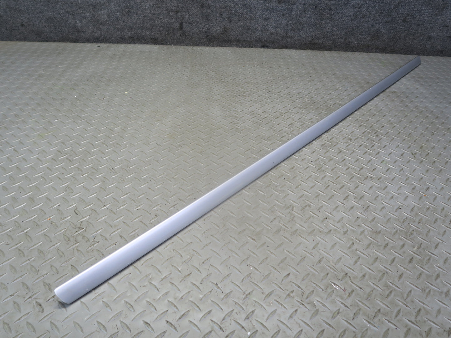 2001-2006 BMW E46 M3 Right Door Exterior Trim Molding Titan Silver OEM