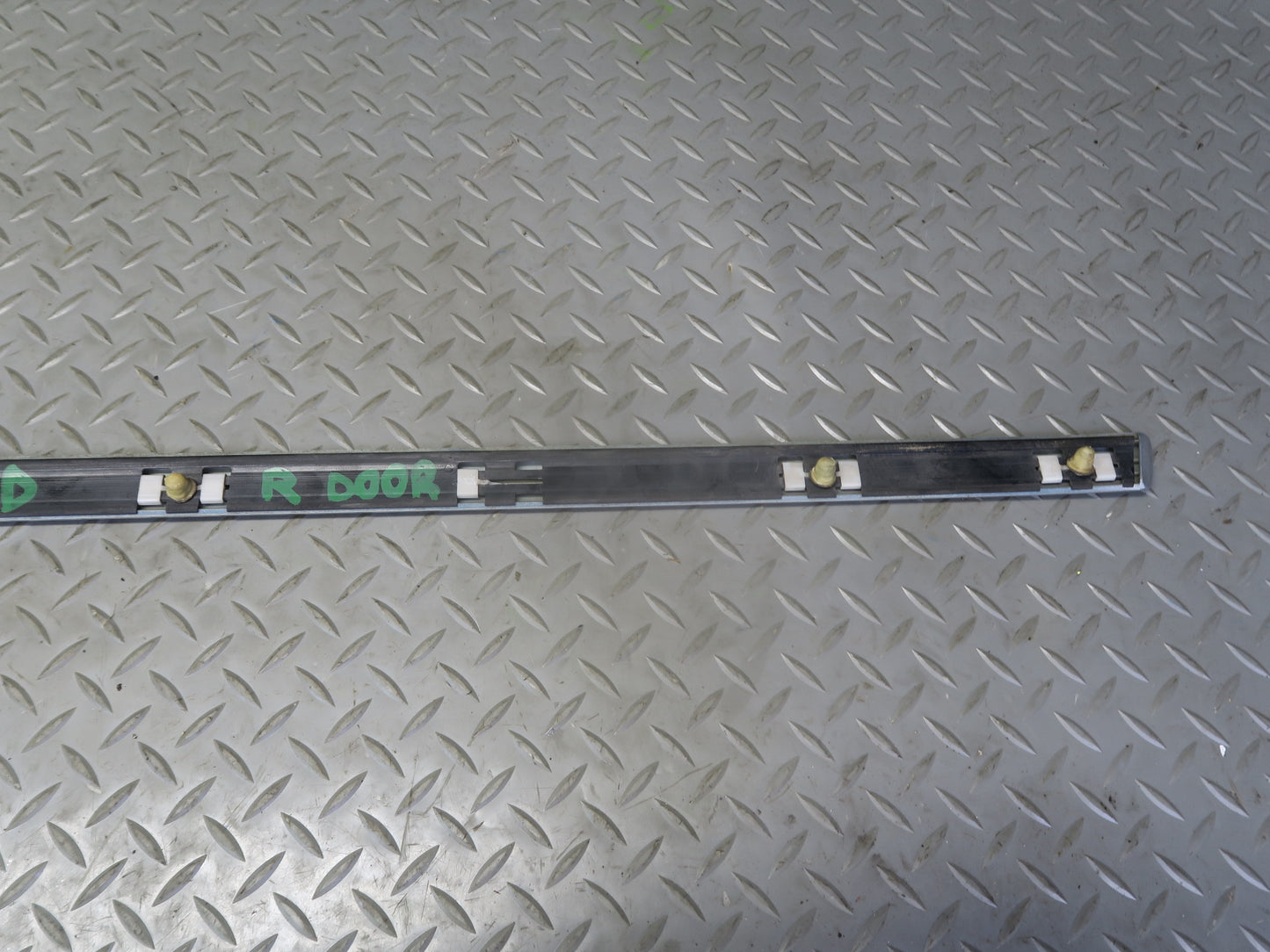 2001-2006 BMW E46 M3 Right Door Exterior Trim Molding Titan Silver OEM