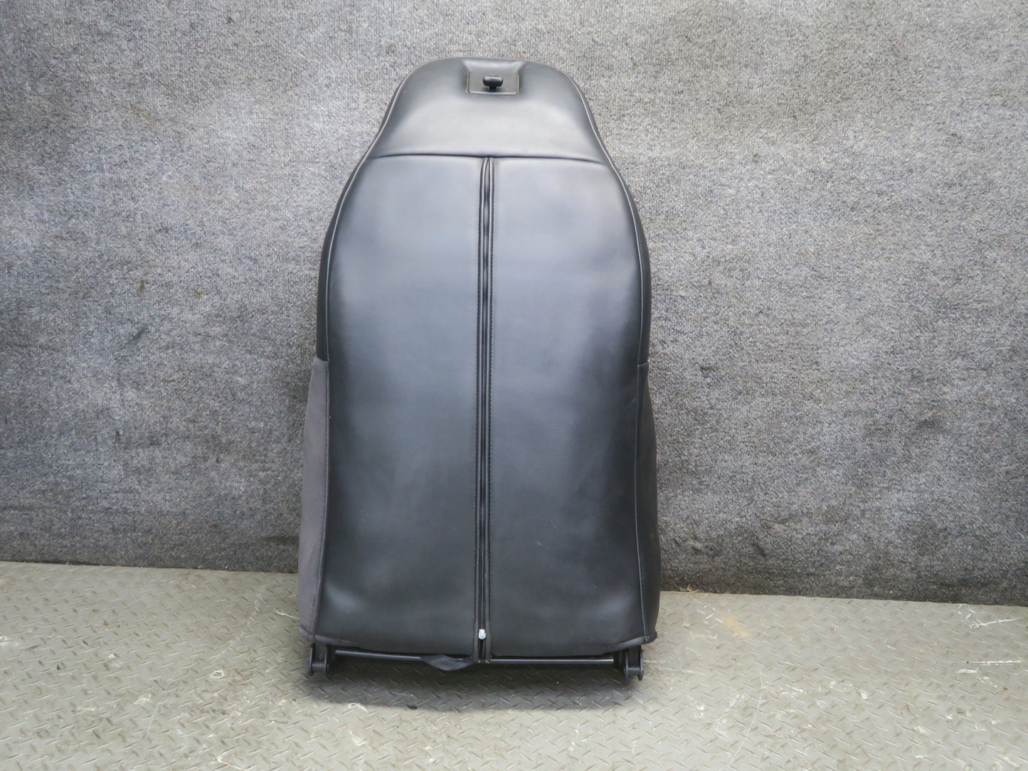 97-02 Chevrolet Corvette C5 Right Passenger Seat Upper Cushion Leather Black OEM