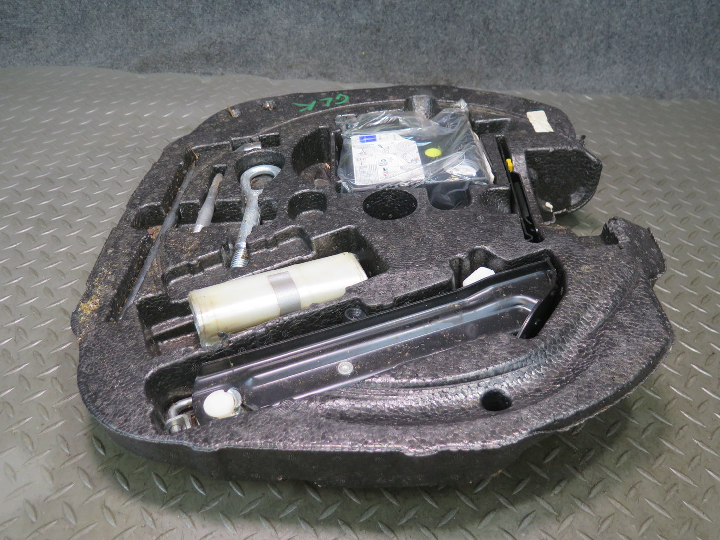 2012-2020 Mercedes R172 SLK SLC Rear Trunk Emergency Spare Tire Jack Tool KIT