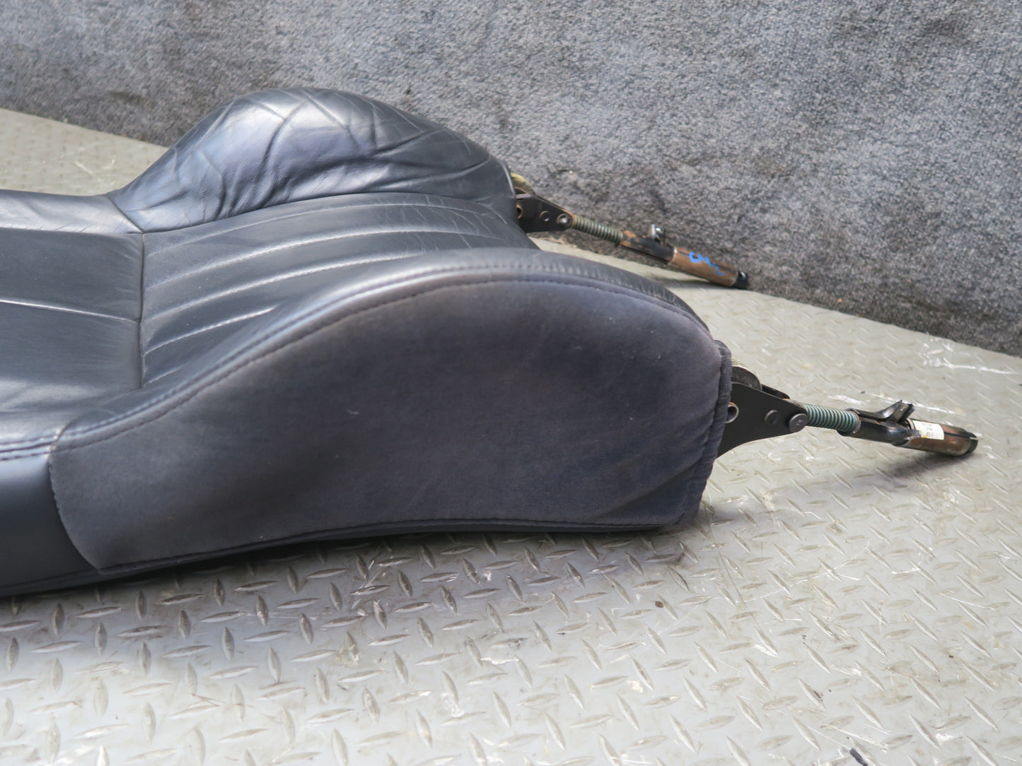 97-02 Chevrolet Corvette C5 Left Driver Seat Upper Cushion Leather Black OEM