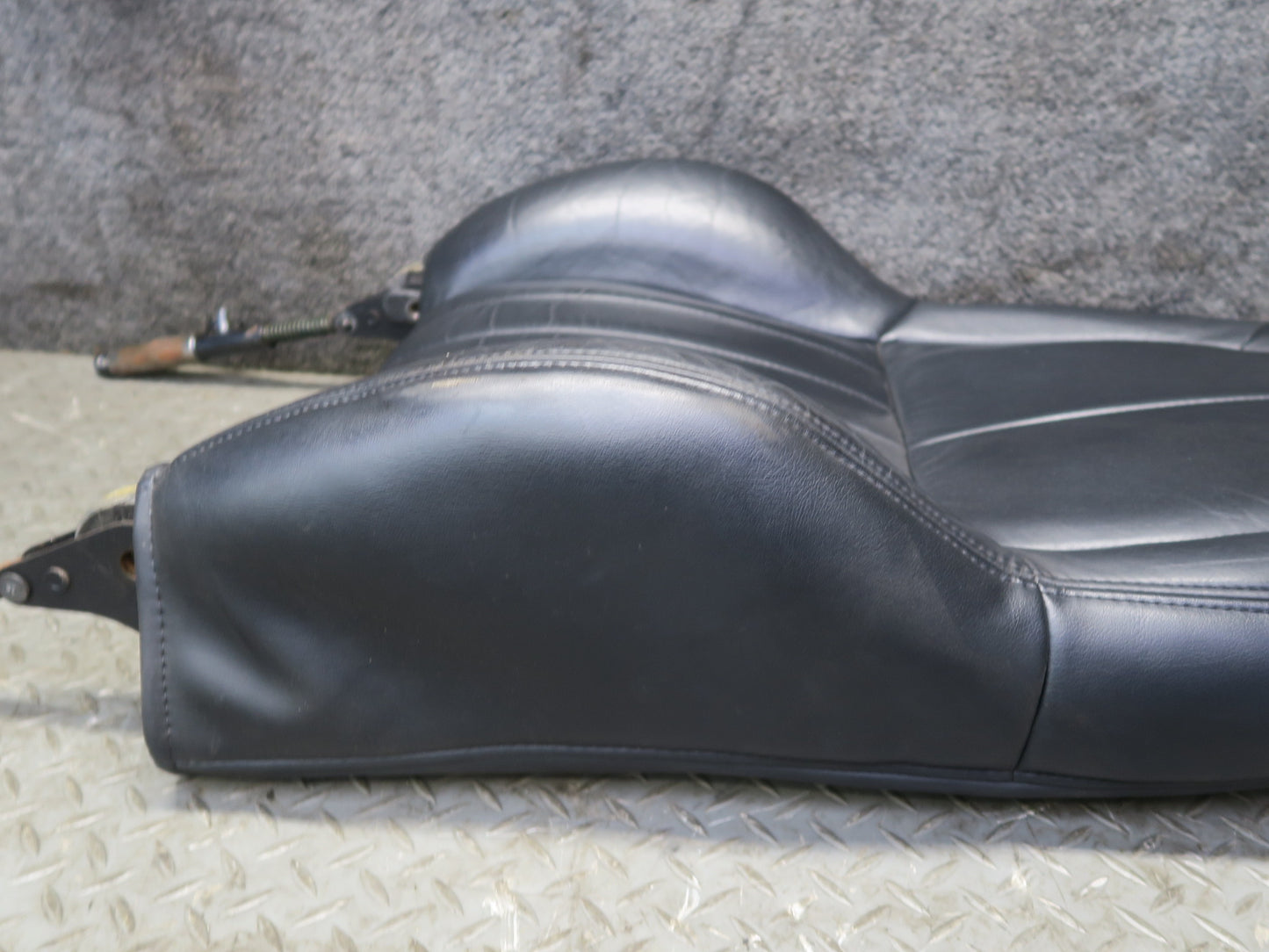 97-02 Chevrolet Corvette C5 Left Driver Seat Upper Cushion Leather Black OEM