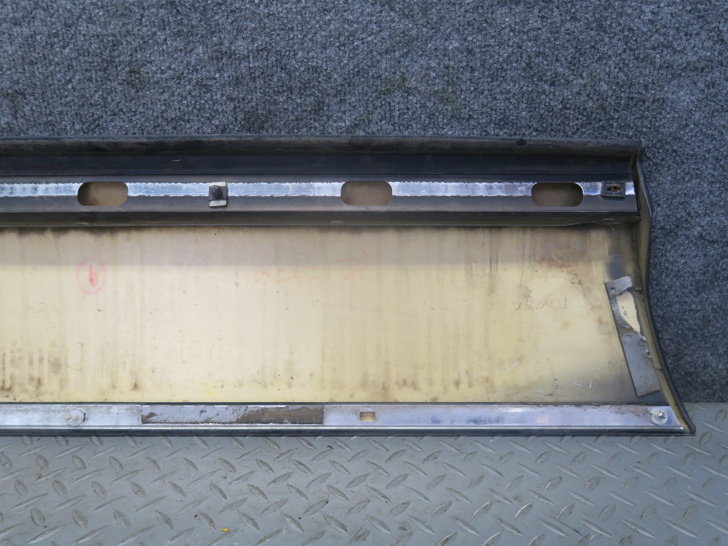 95-00 Toyota Celsior Lexus LS400 Set of 4 Left Fender Door Molding Trim OEM