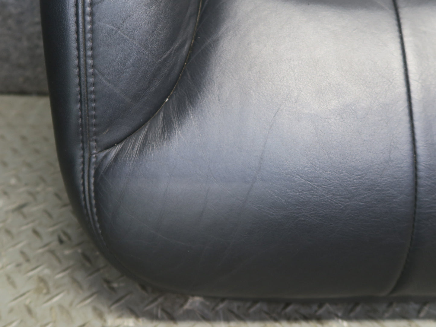 97-02 Chevrolet Corvette C5 Right Passenger Seat Lower Cushion Leather Black OEM