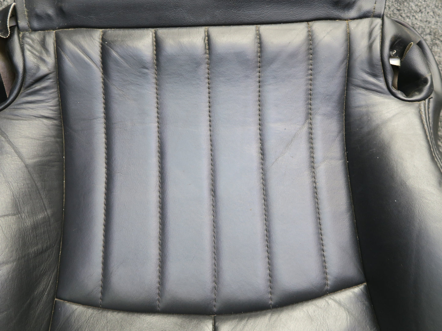 97-02 Chevrolet Corvette C5 Right Passenger Seat Lower Cushion Leather Black OEM