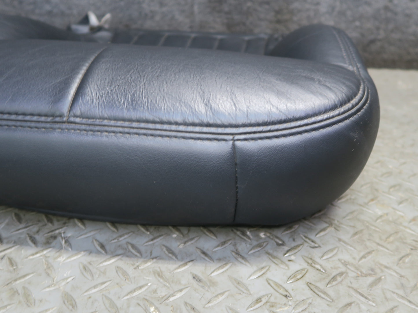 97-02 Chevrolet Corvette C5 Right Passenger Seat Lower Cushion Leather Black OEM