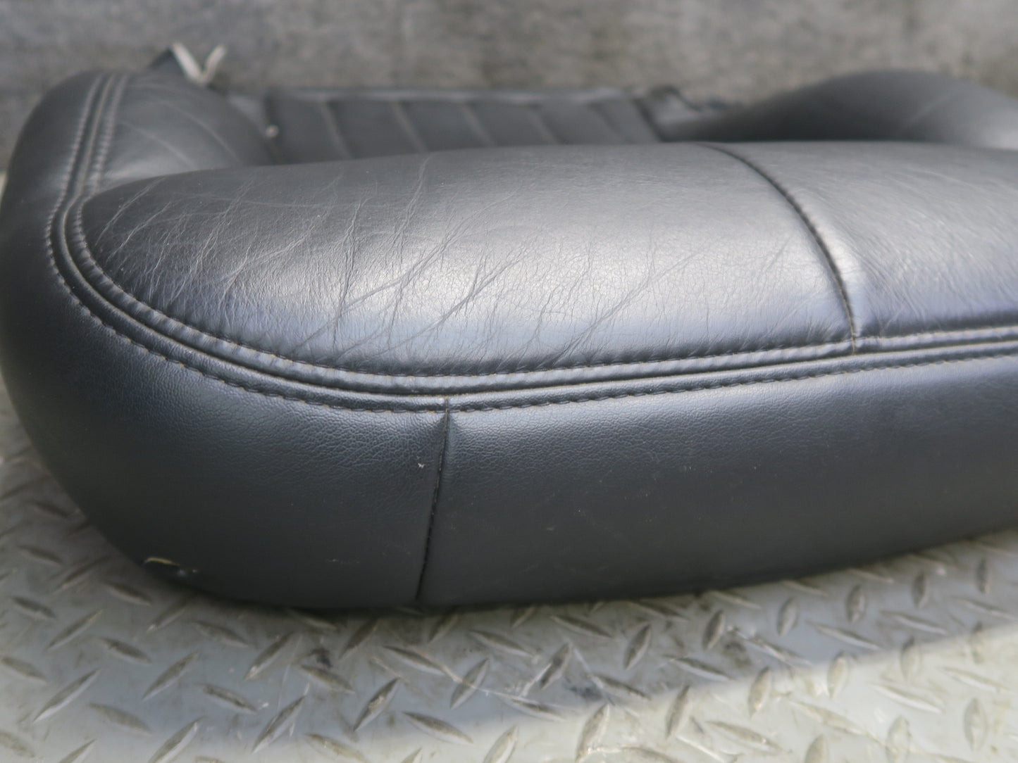 97-02 Chevrolet Corvette C5 Right Passenger Seat Lower Cushion Leather Black OEM